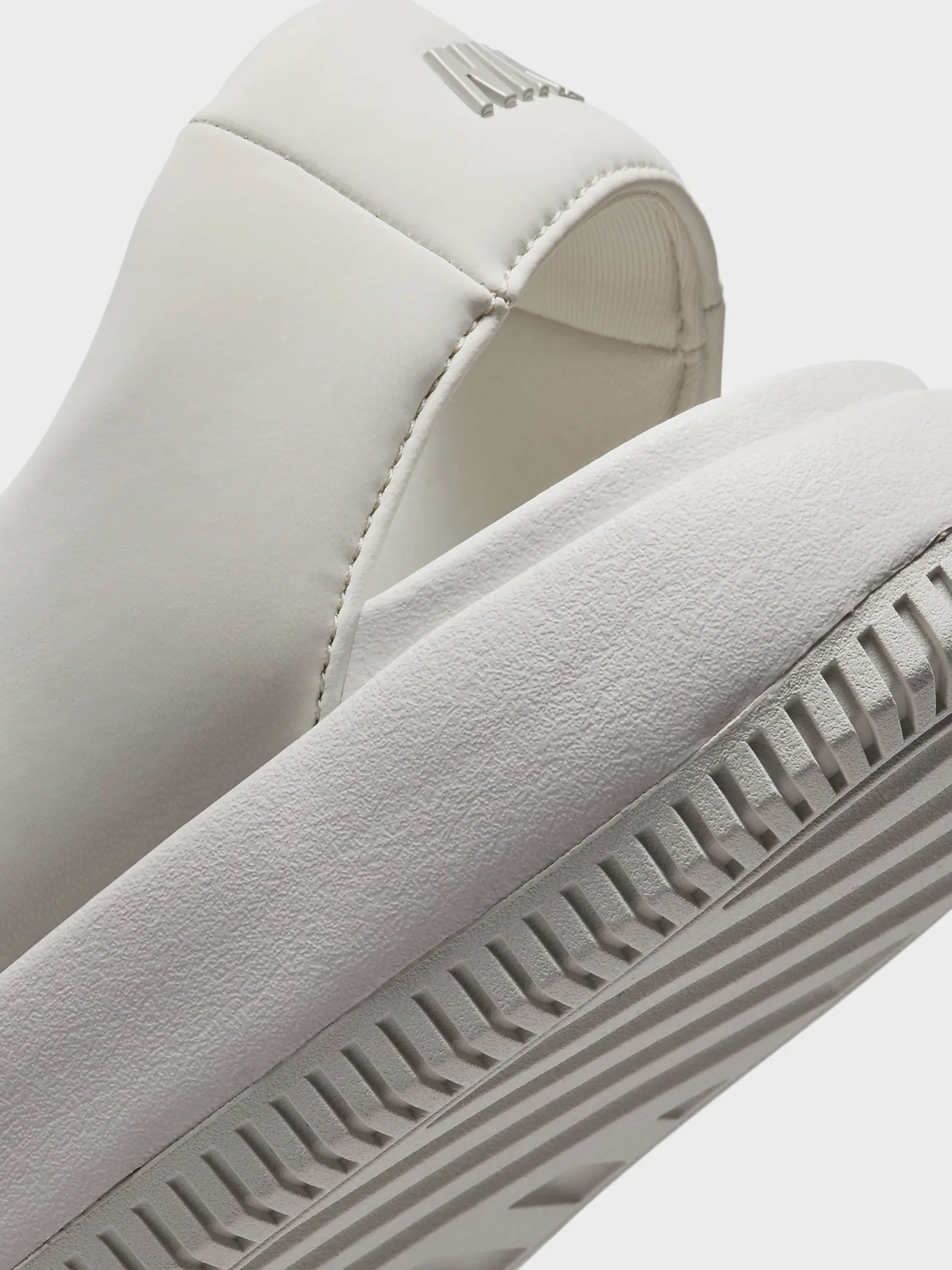 Сандалии NIKE CALM модель FJ6043-002 Фото
