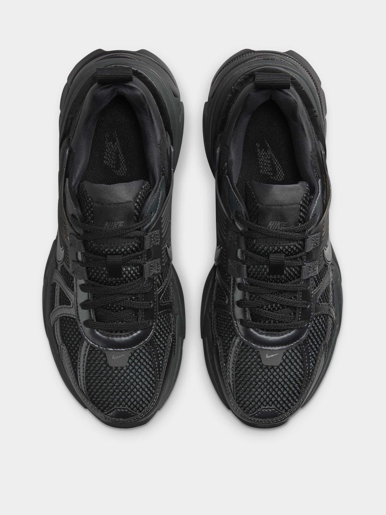 Кросівки NIKE V2K RUN модель FD0736-001 Кросівки NIKE V2K RUN модель FD0736-001 Фото