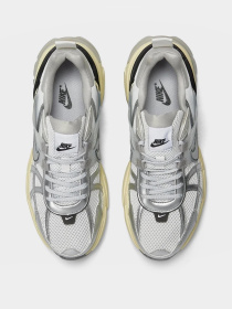 Кроссовки NIKE V2K RUN модель FD0736-100 Фото