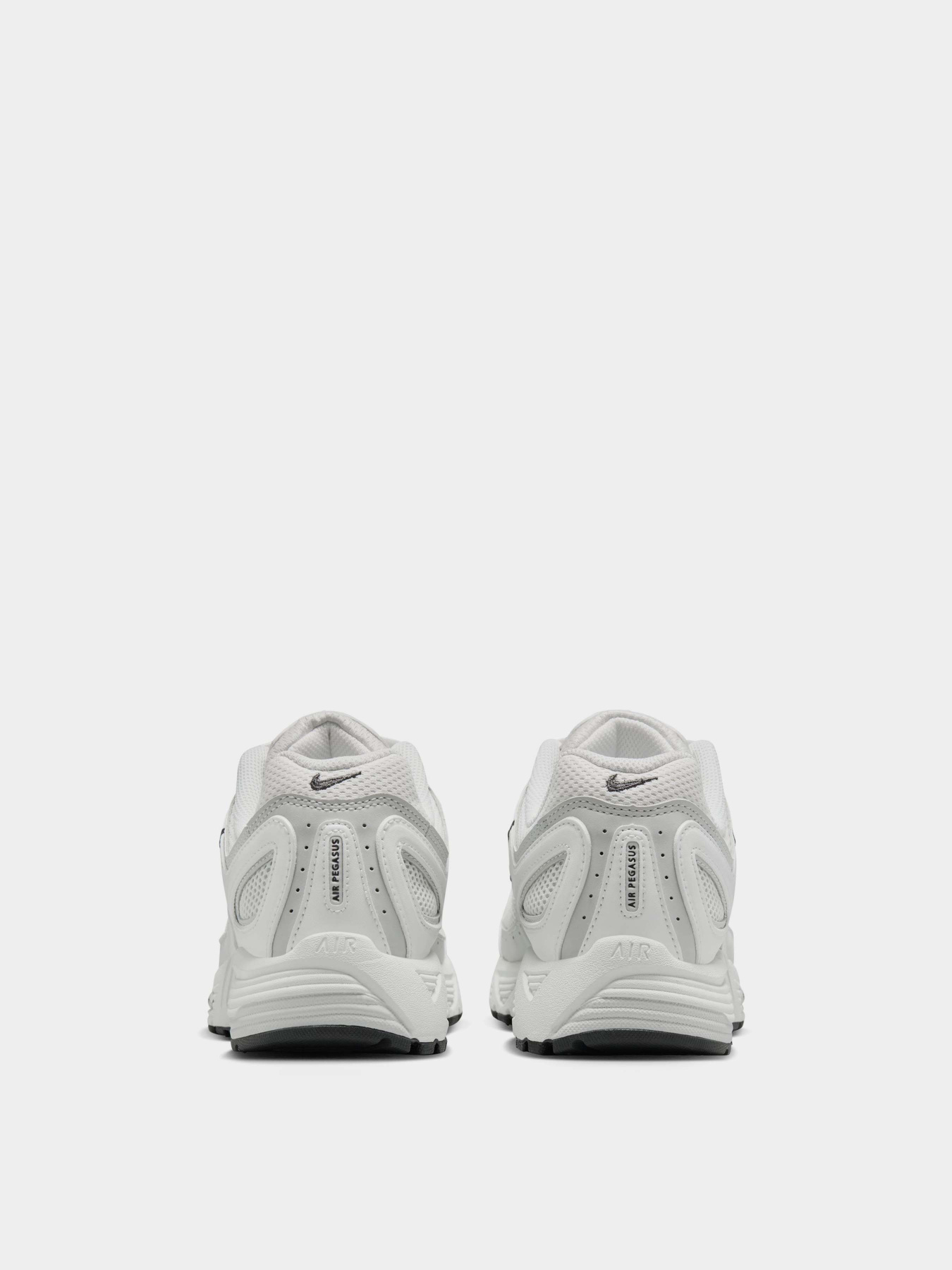 Кроссовки NIKE AIR PEGASUS 2005 модель HQ5718-103 Фото
