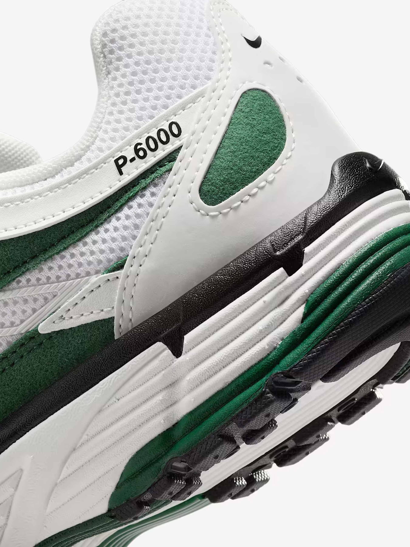 Кросівки NIKE P-6000 модель HF5388-100 Фото