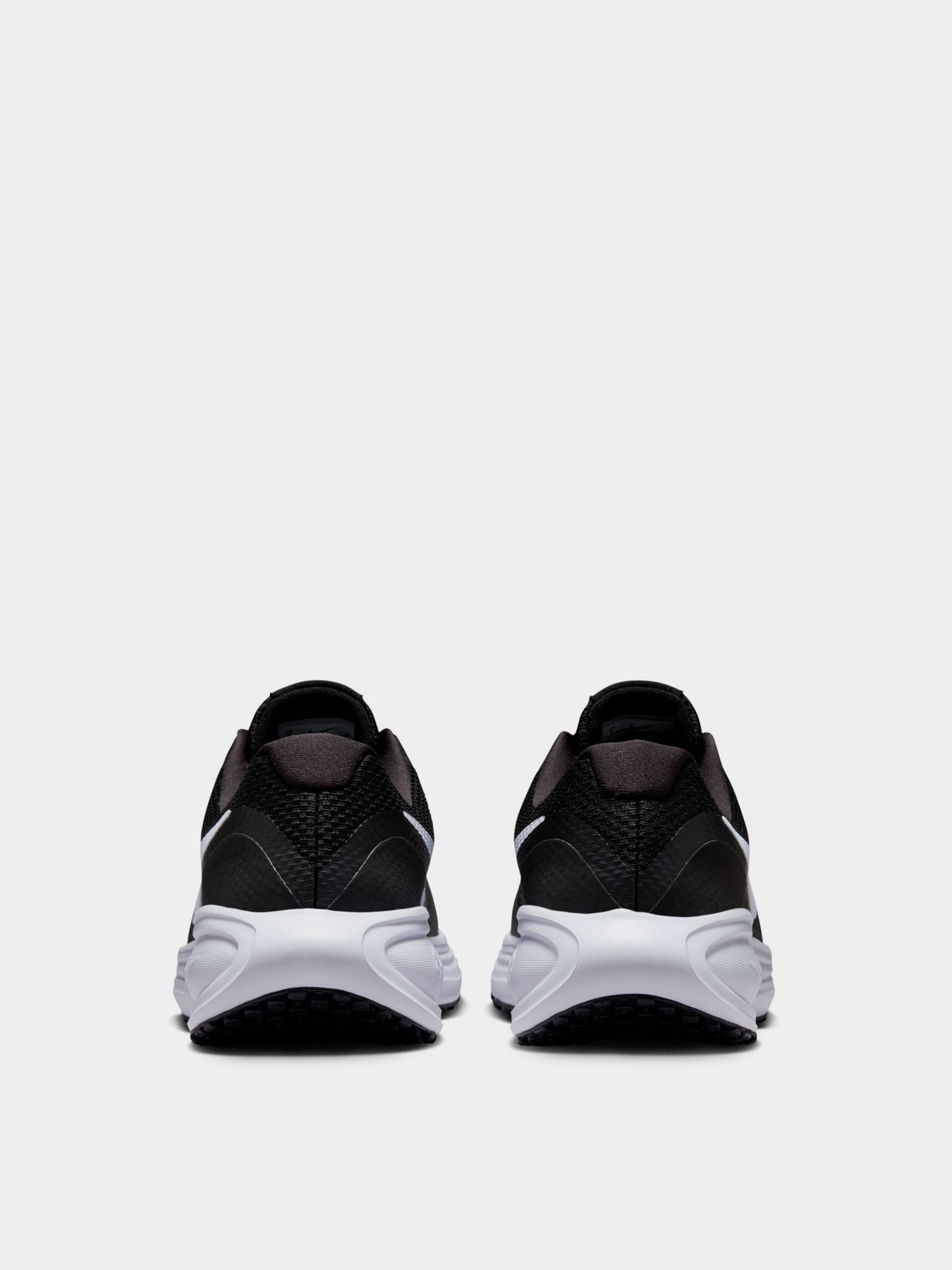 Кросівки NIKE REVOLUTION 8 модель HJ8485-001 Кросівки NIKE REVOLUTION 8 модель HJ8485-001 Фото
