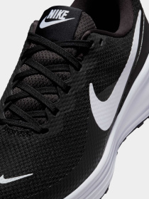 Кросівки NIKE REVOLUTION 8 модель HJ8485-001 Фото