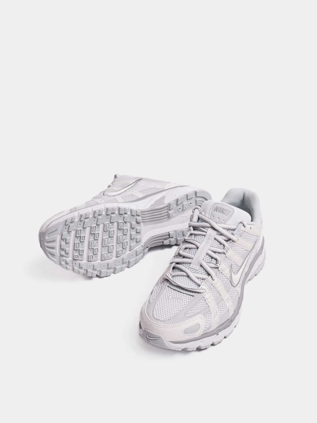 Кросівки NIKE P-6000 модель FV6603-101 Фото