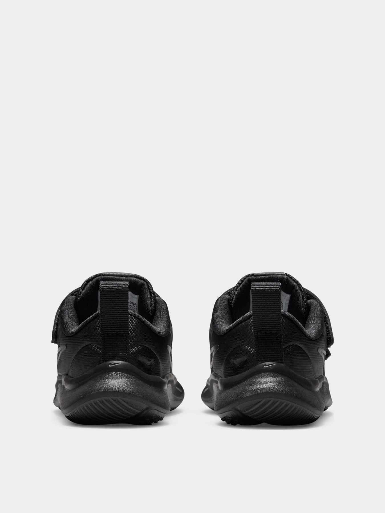 Кроссовки NIKE Star Runner 3 модель DA2778-001 Фото