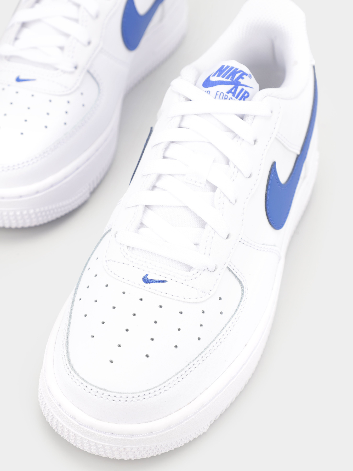 Кеды NIKE Air Force 1 модель DV7762-103 Фото