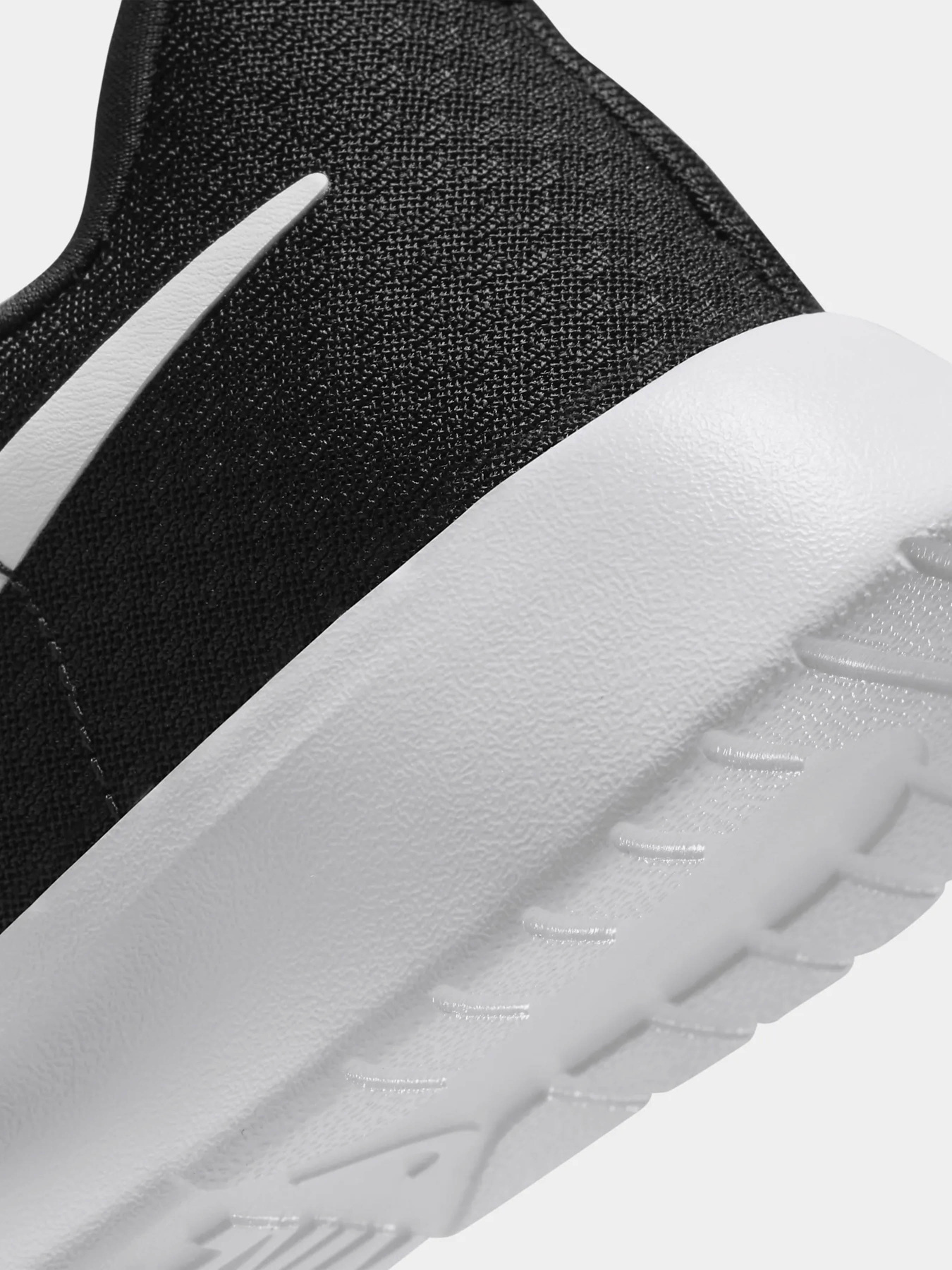 Кросівки NIKE TANJUN EASYON модель DX9041-003 Фото