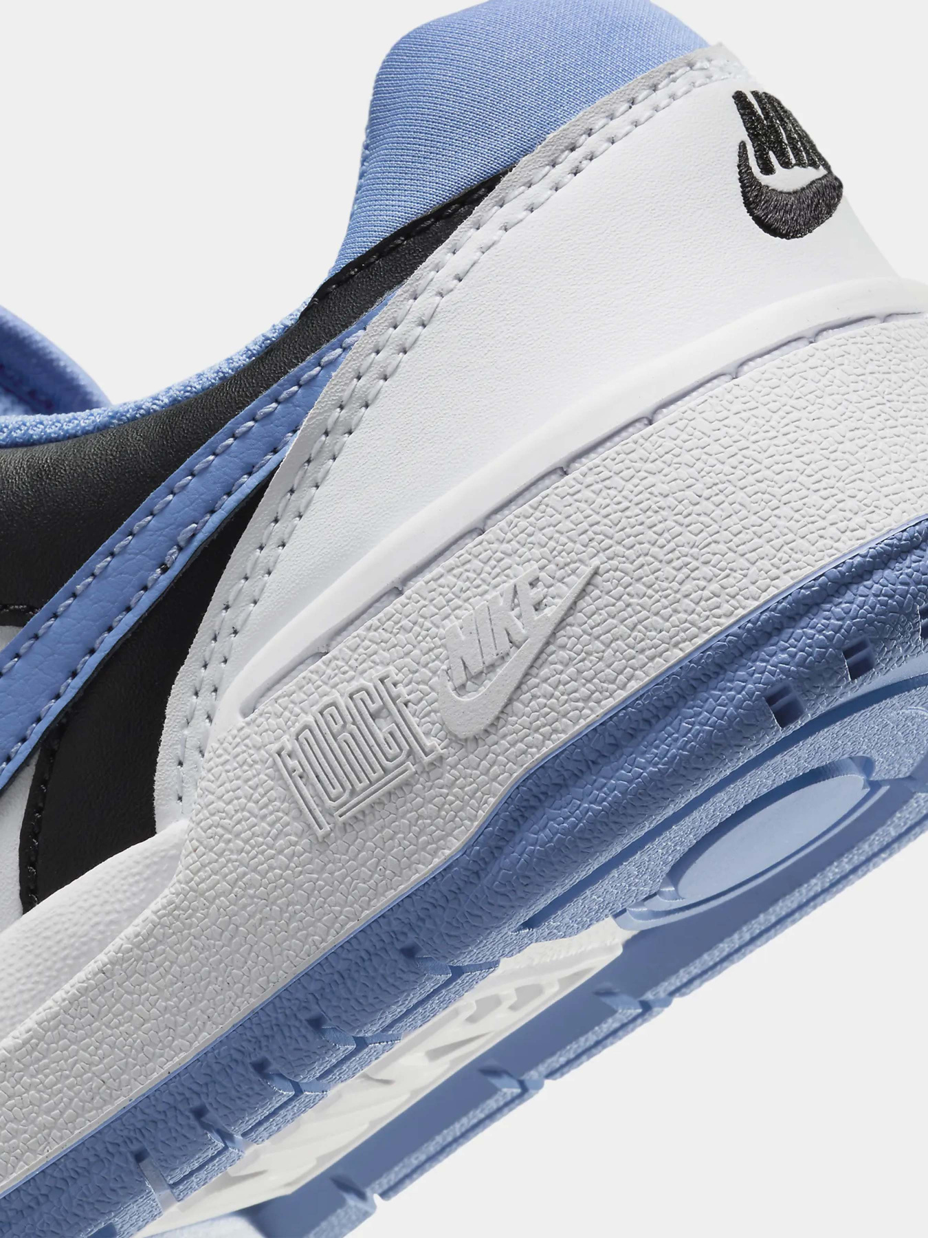 Кеди NIKE FULL FORCE LOW модель FV5929-102 Фото