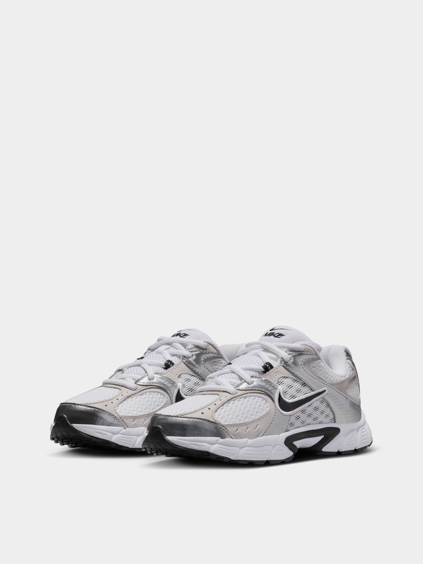Кросівки NIKE V5 RNR модель HQ6411-100 Кросівки NIKE V5 RNR модель HQ6411-100 Фото