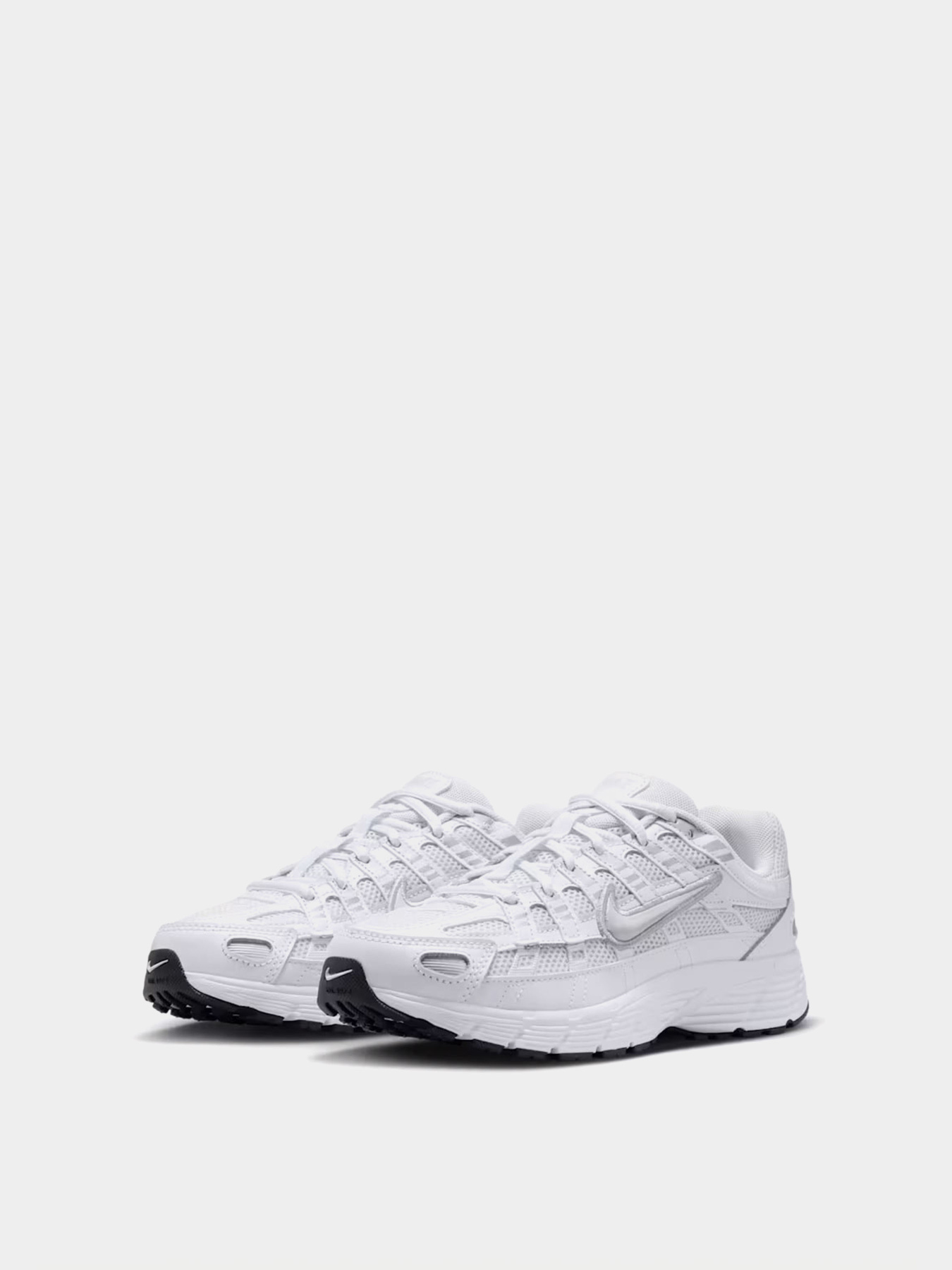 Кросівки NIKE P-6000 модель HV5064-017 Фото