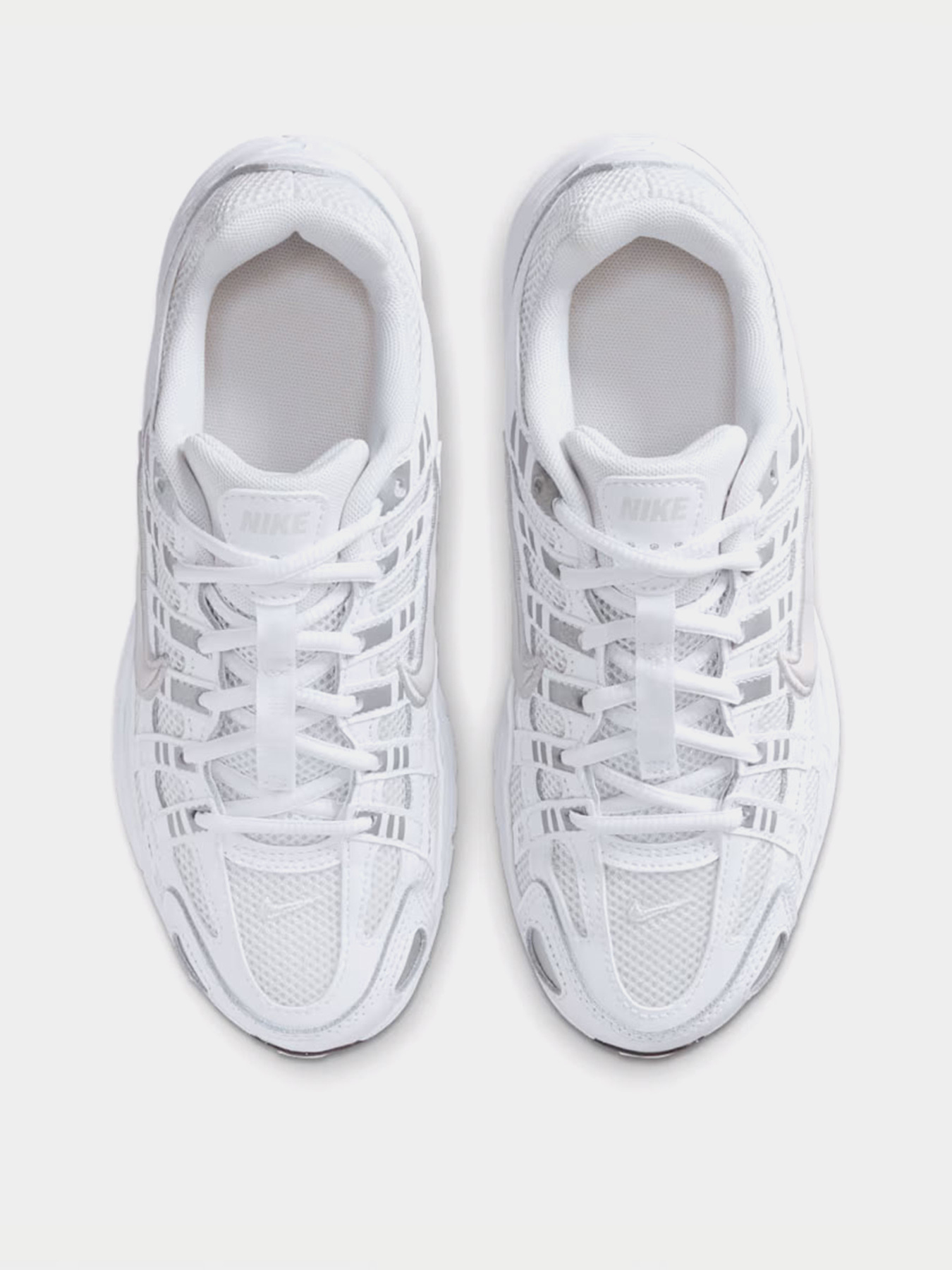 Кросівки NIKE P-6000 модель HV5064-017 Фото