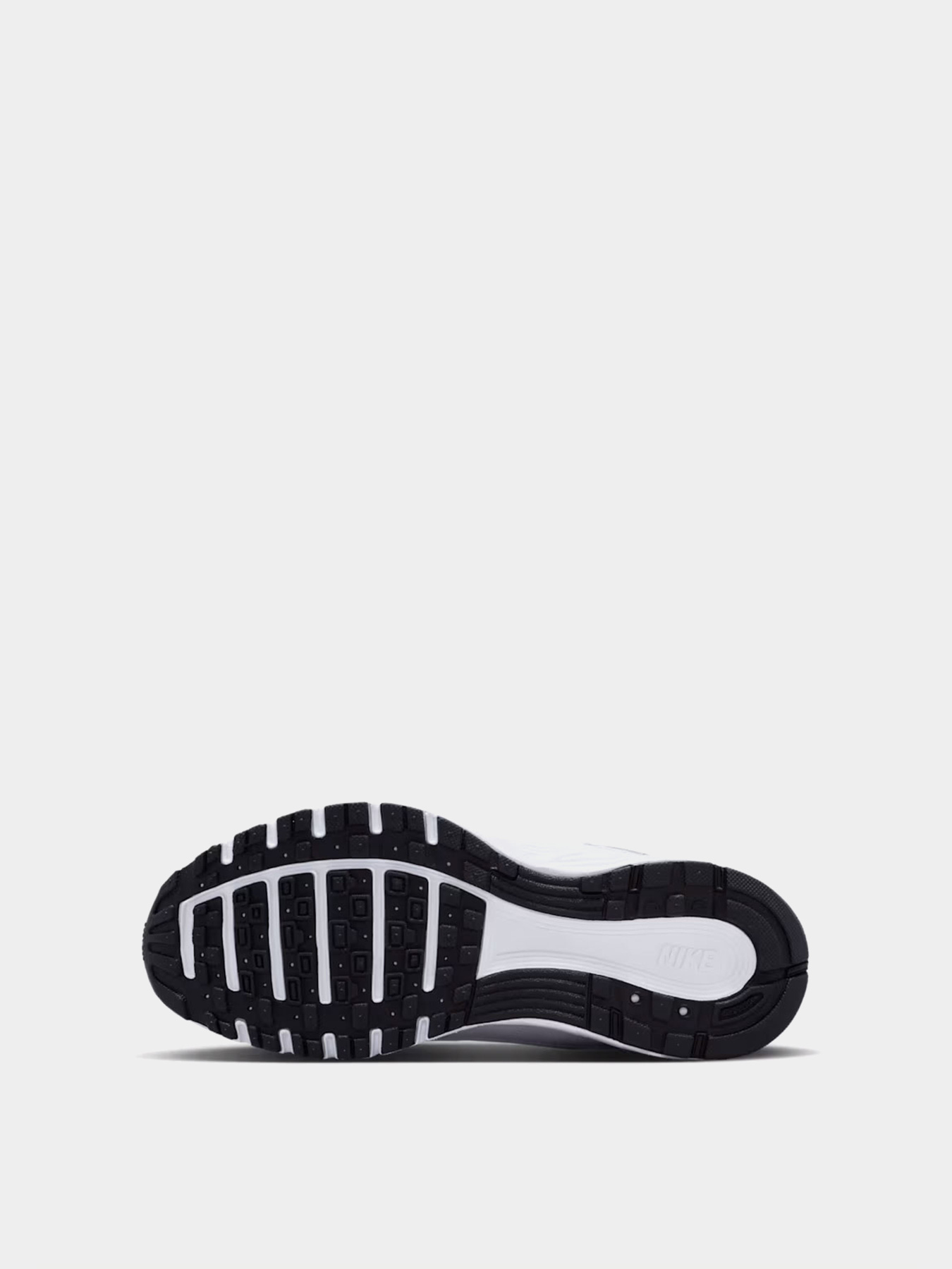 Кросівки NIKE P-6000 модель HV5064-017 Фото