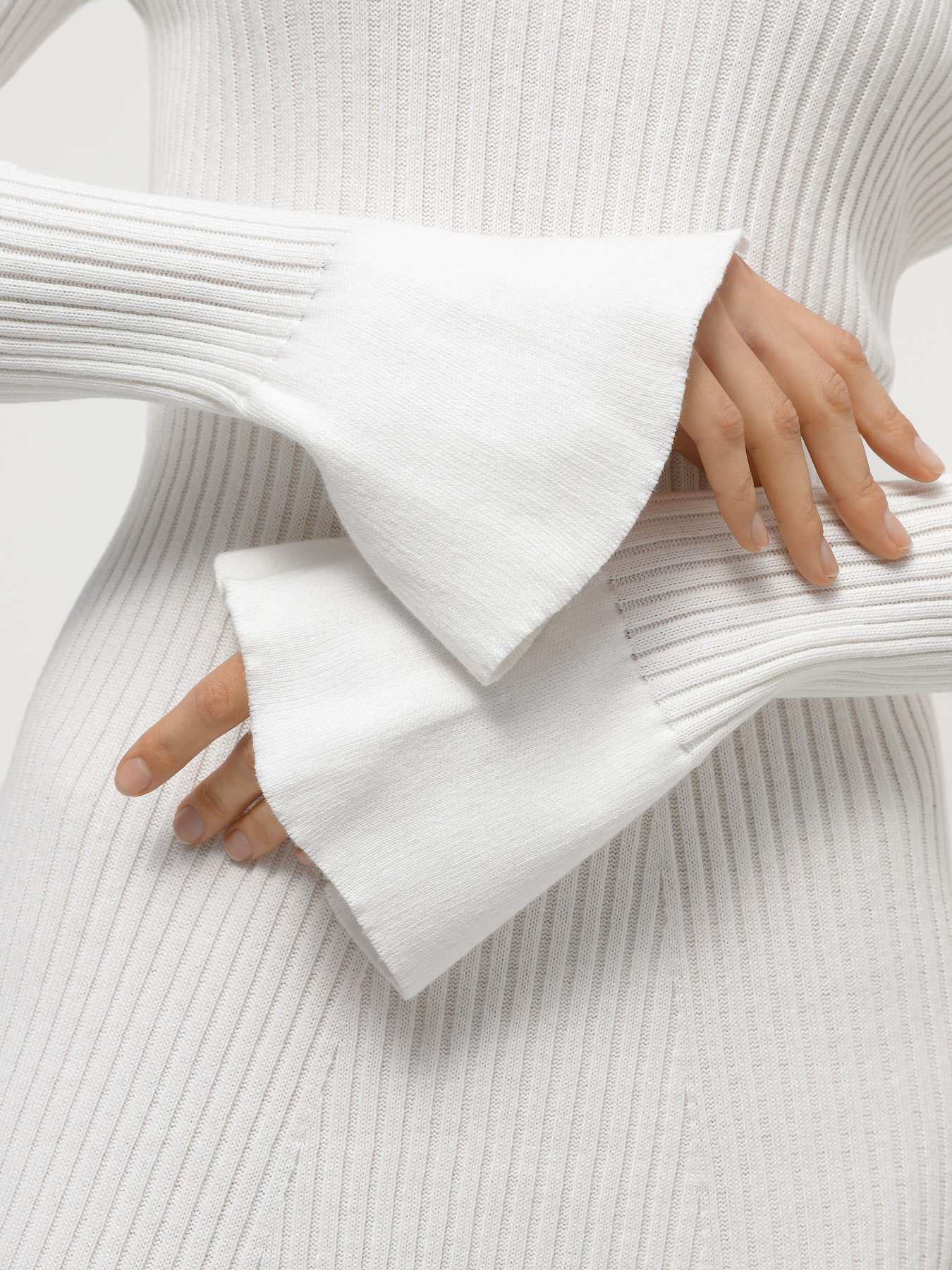 Сукні CHER '17 INTERTOP модель 02589FW24 Сукні CHER '17 INTERTOP модель 02589FW24 Фото