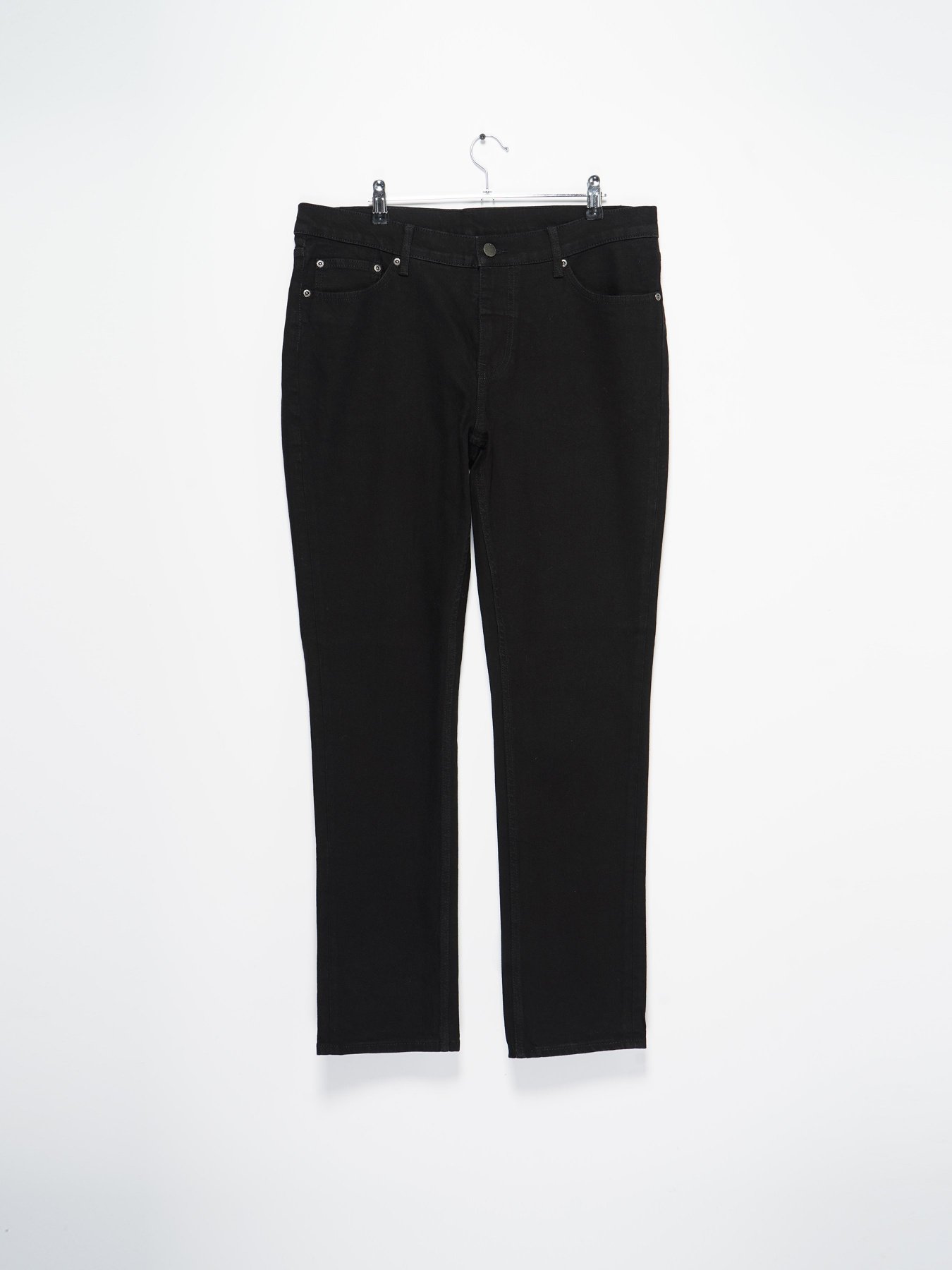 Джинсы Cheap Monday модель 0395334_чорний Фото