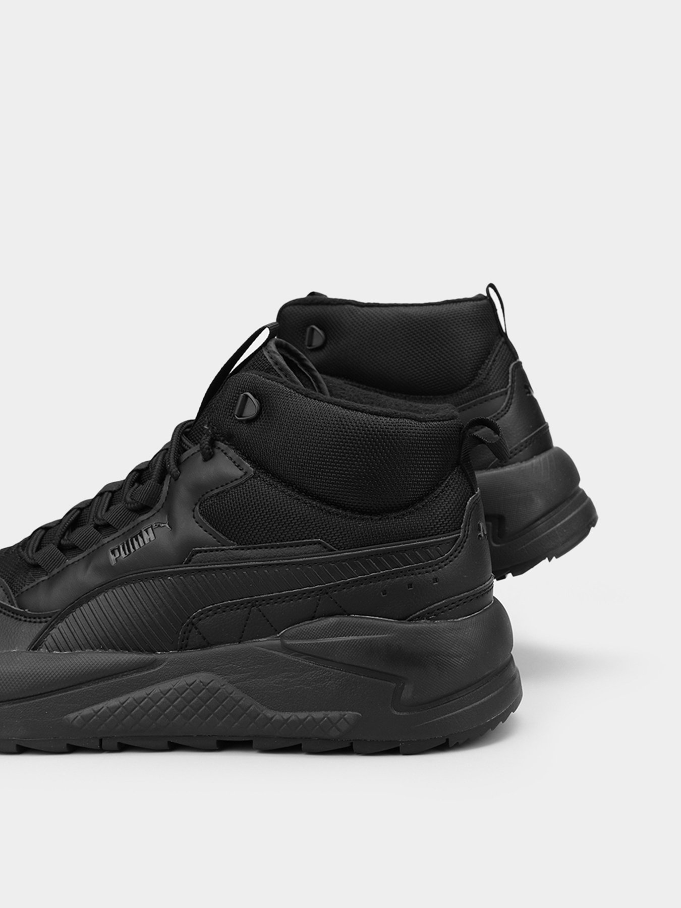Черевики та чоботи PUMA XRay 2 Square Mid L WTR модель 38321801 Черевики та чоботи PUMA XRay 2 Square Mid L WTR модель 38321801 Фото