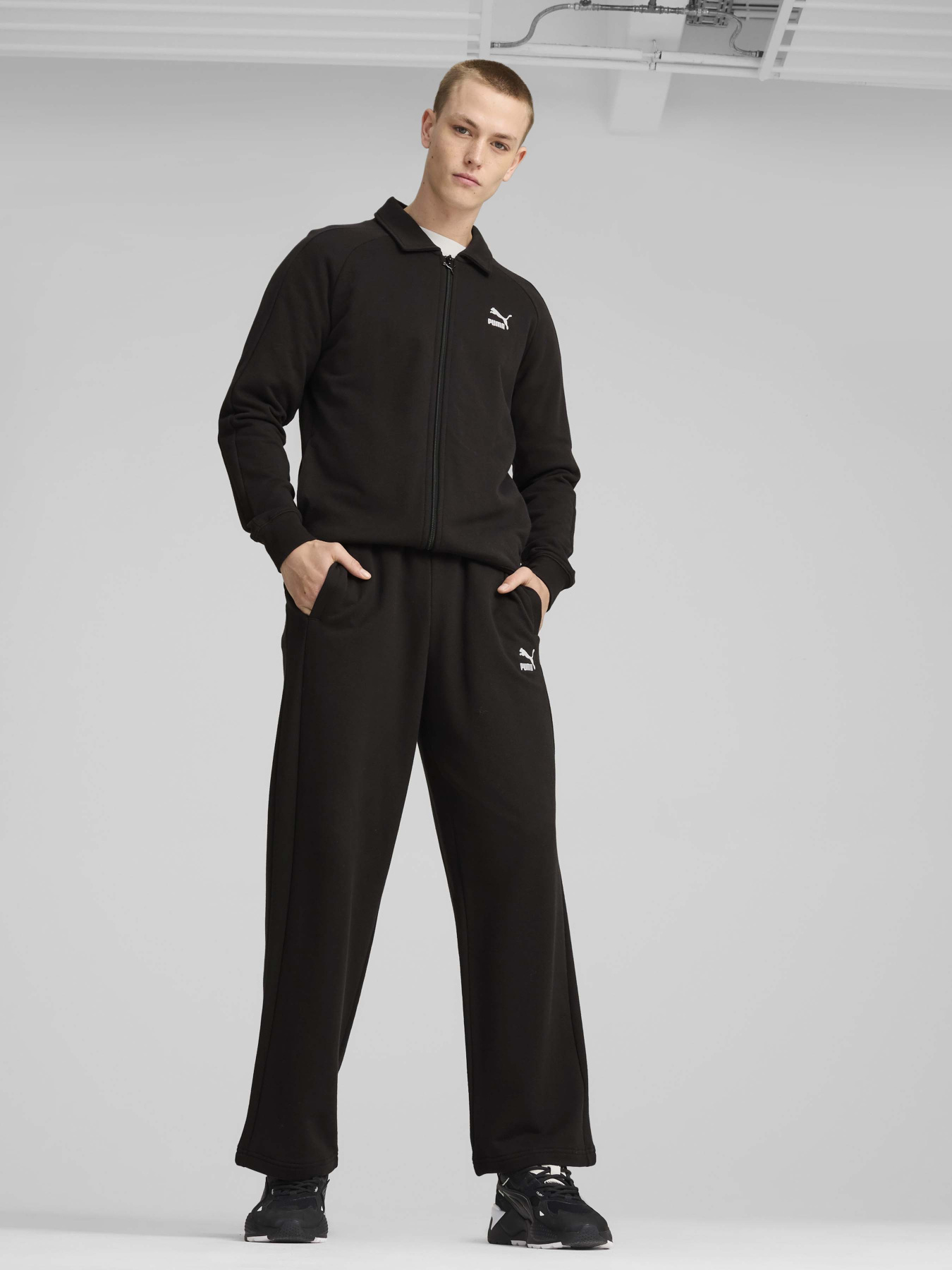 Штани PUMA T7 RELAXED TRACK EASY RIDER модель 62639851 Штани PUMA T7 RELAXED TRACK EASY RIDER модель 62639851 Фото