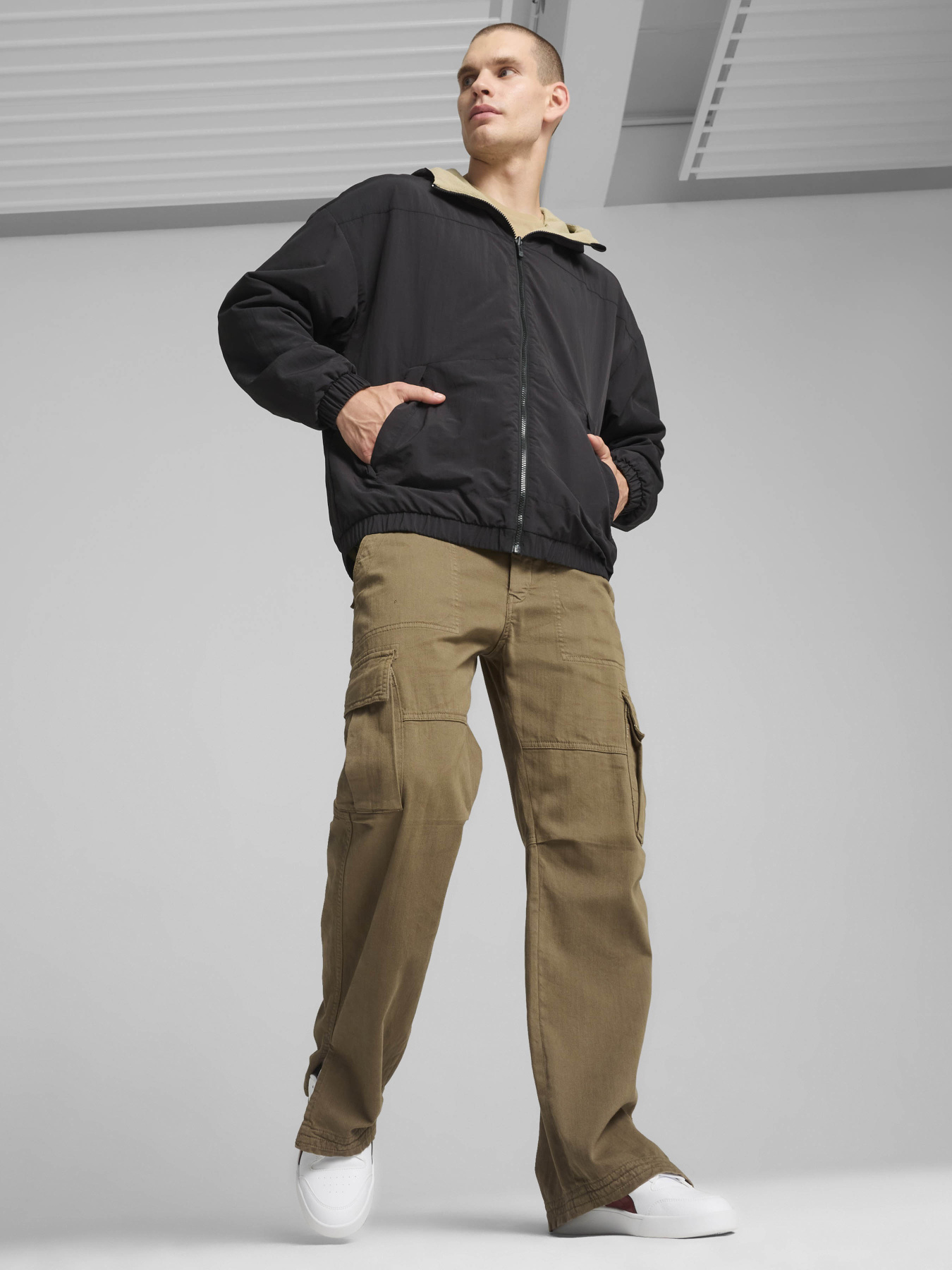 Куртки та дублянки PUMA REVERSIBLE WINDBREAKER модель 62647401 Куртки та дублянки PUMA REVERSIBLE WINDBREAKER модель 62647401 Фото