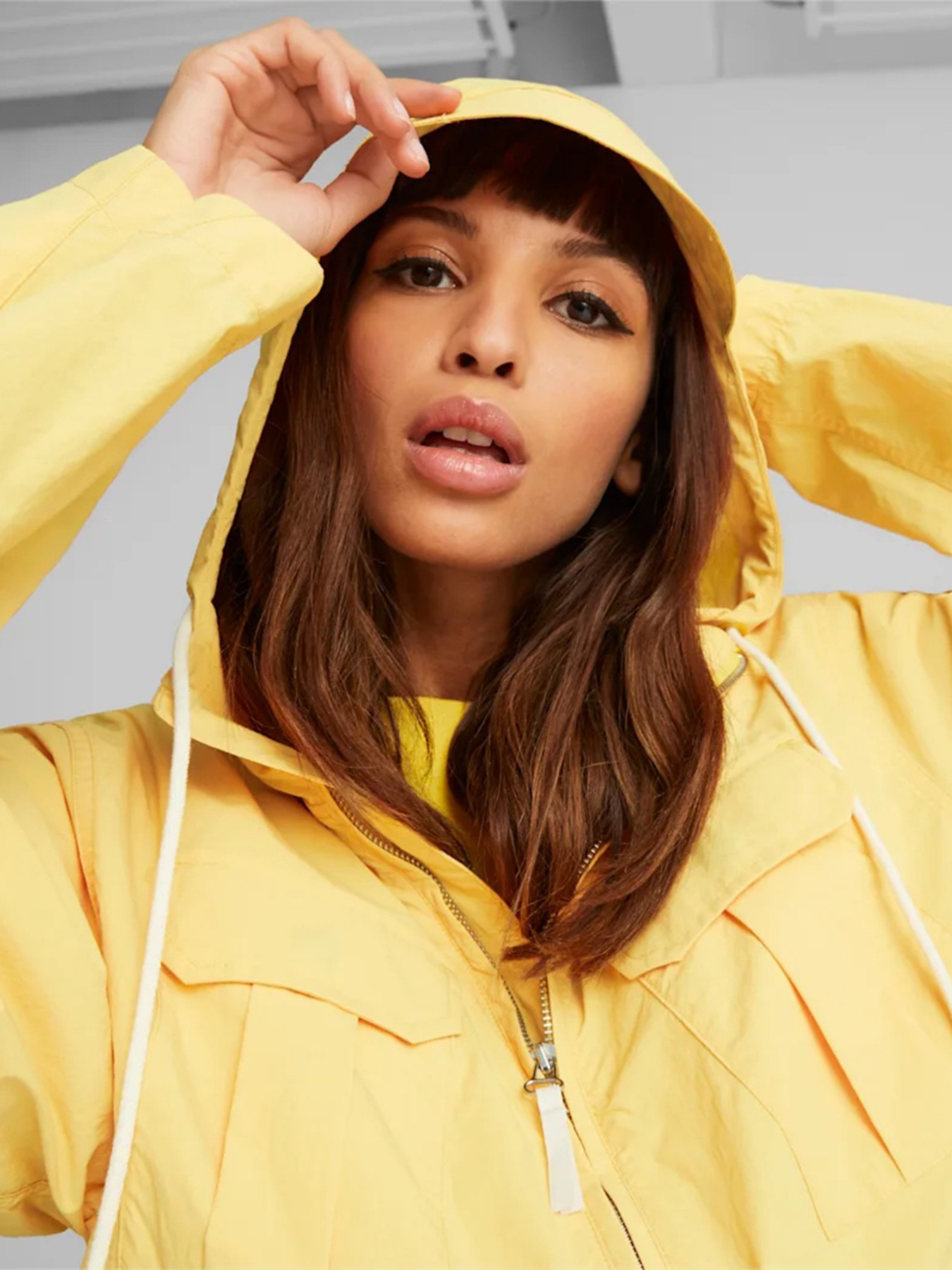 Куртки та дублянки PUMA Lightweight модель 53796240 Фото