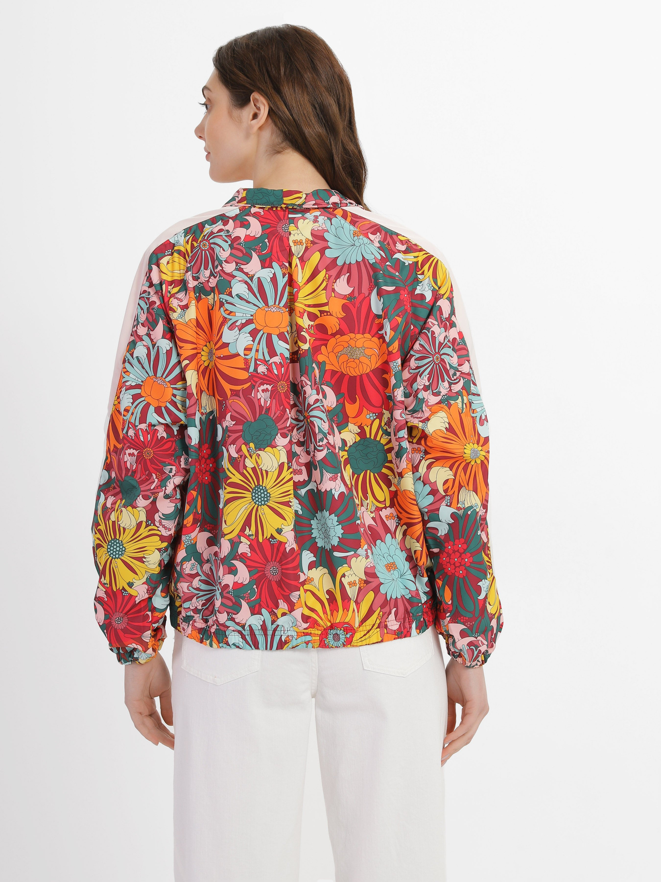 Куртки та дублянки PUMA x LIBERTY Printed модель 53983165 Фото