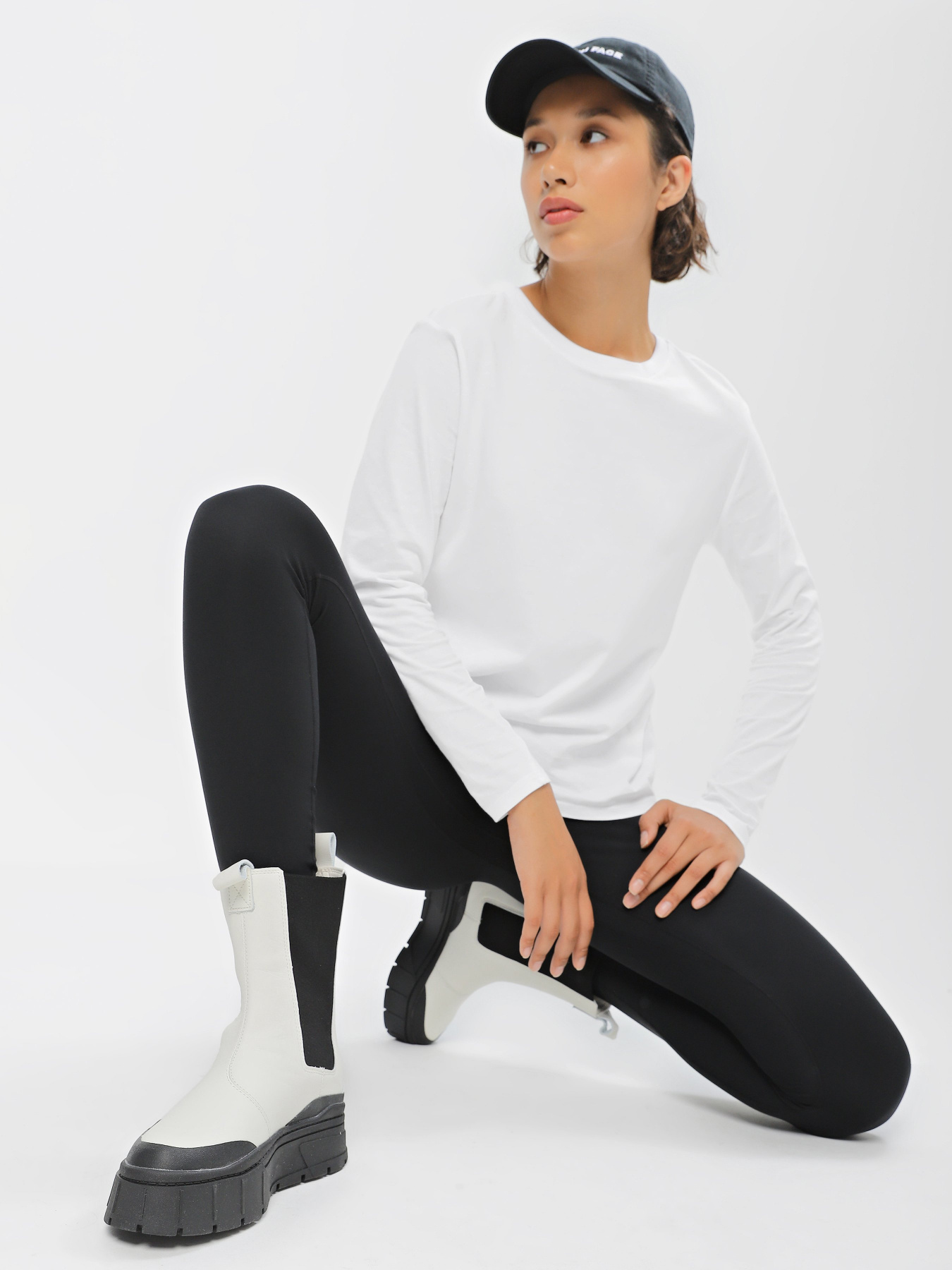 Черевики та чоботи PUMA Mayze Stack модель 38627201 Черевики та чоботи PUMA Mayze Stack модель 38627201 Фото