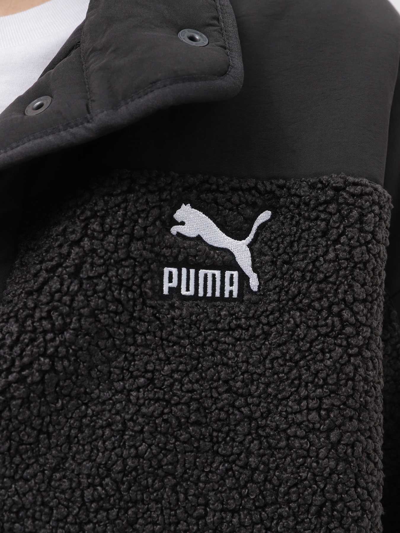 Куртки та дублянки PUMA Classics Sherpa модель 62169101 Фото