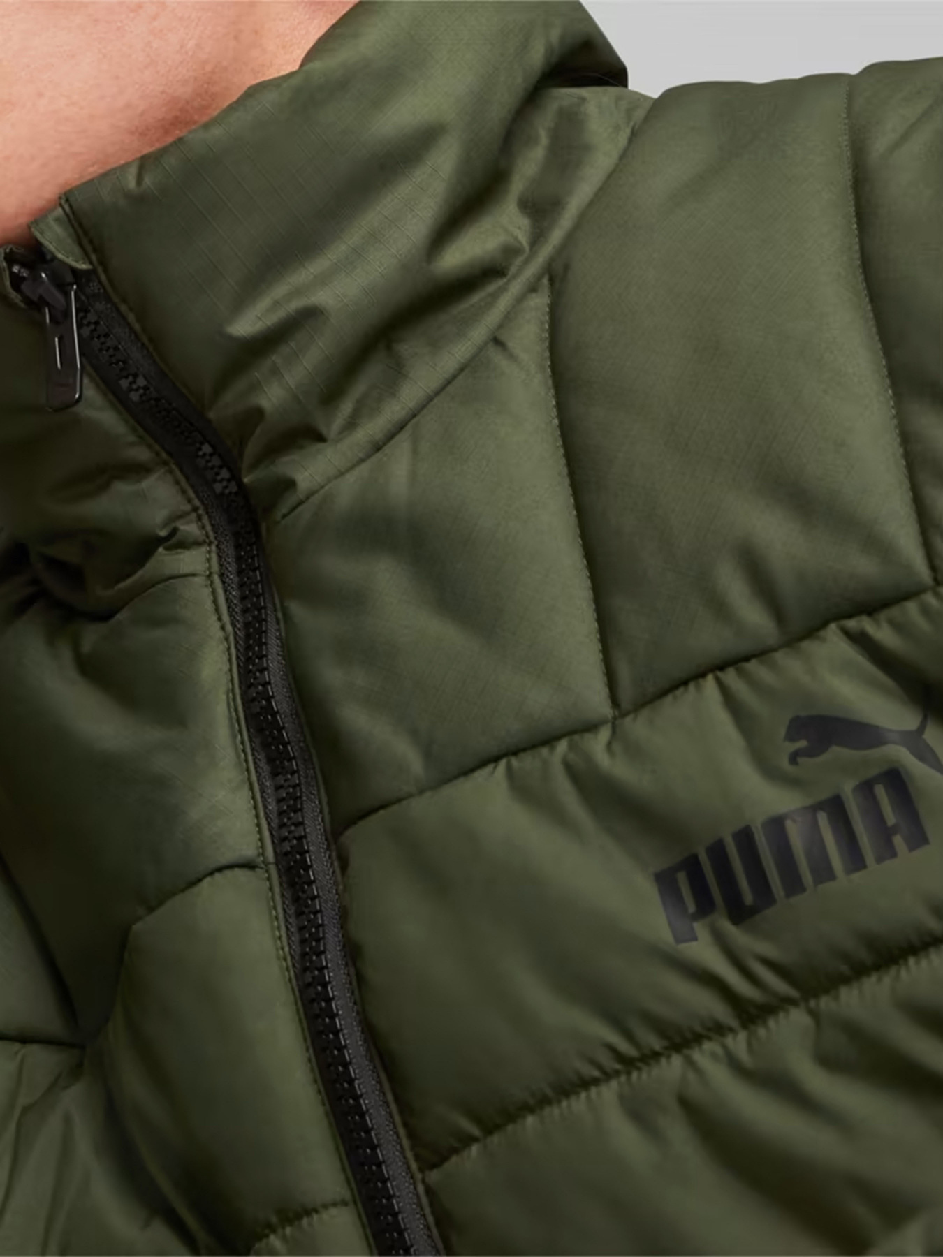 Куртки и дубленки PUMA Essentials+ Padded модель 84934931 Фото