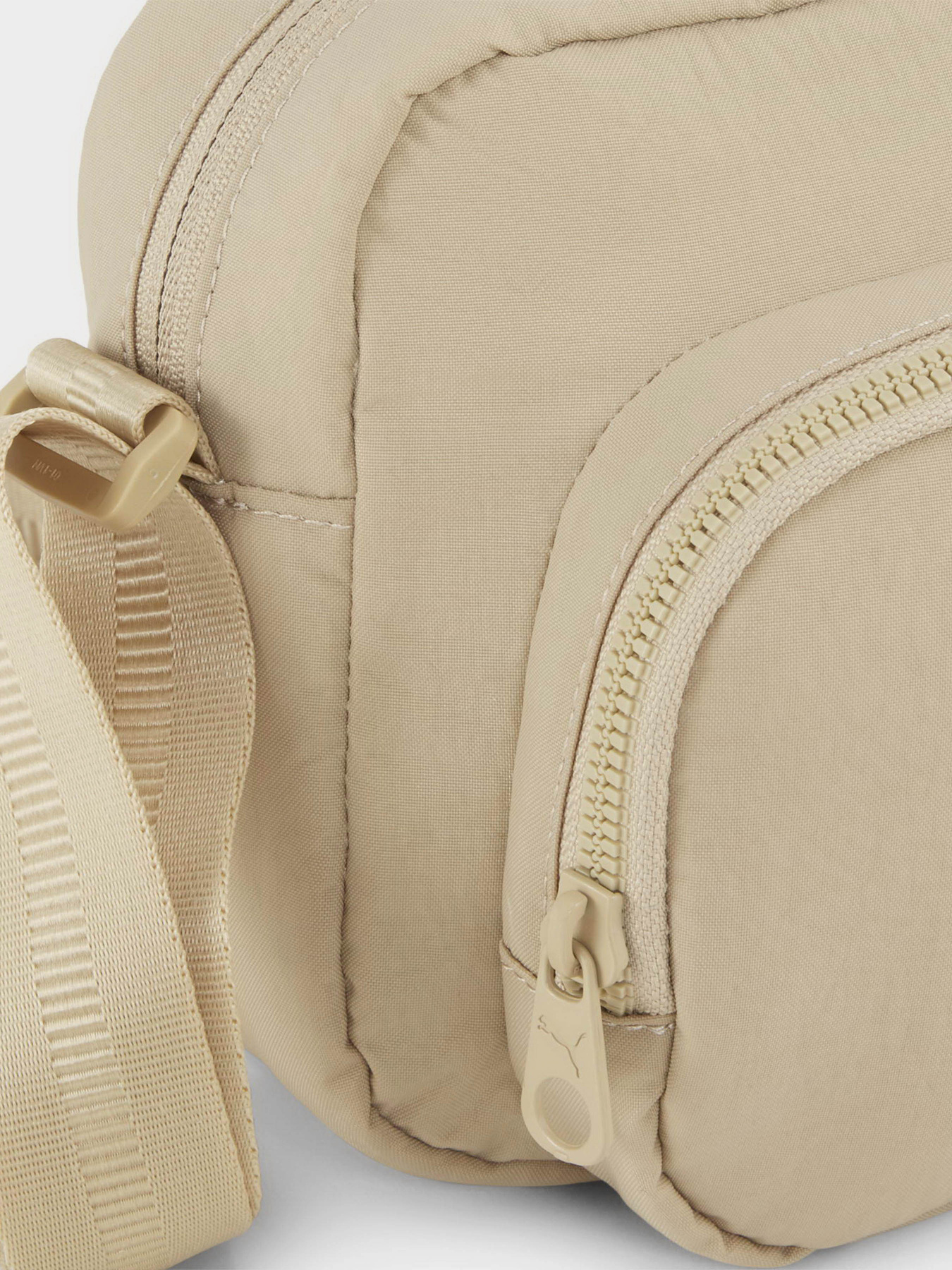 Сумки PUMA CORE HER COMPACT X-BODY модель 09028401 Фото