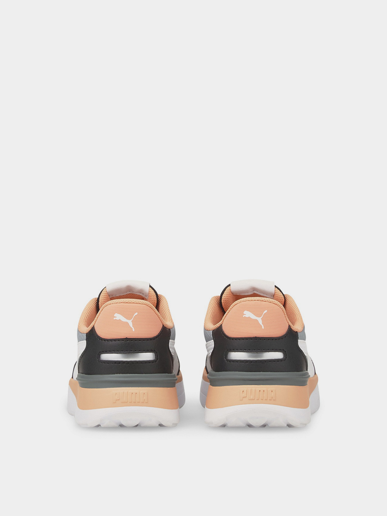 Кросівки PUMA R78 Voyage модель 38204905 Фото
