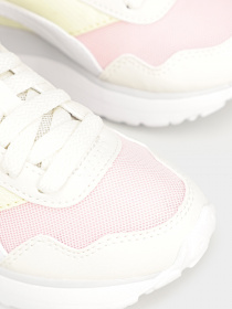 Кросівки PUMA R78 Voyage модель 38204906 Фото