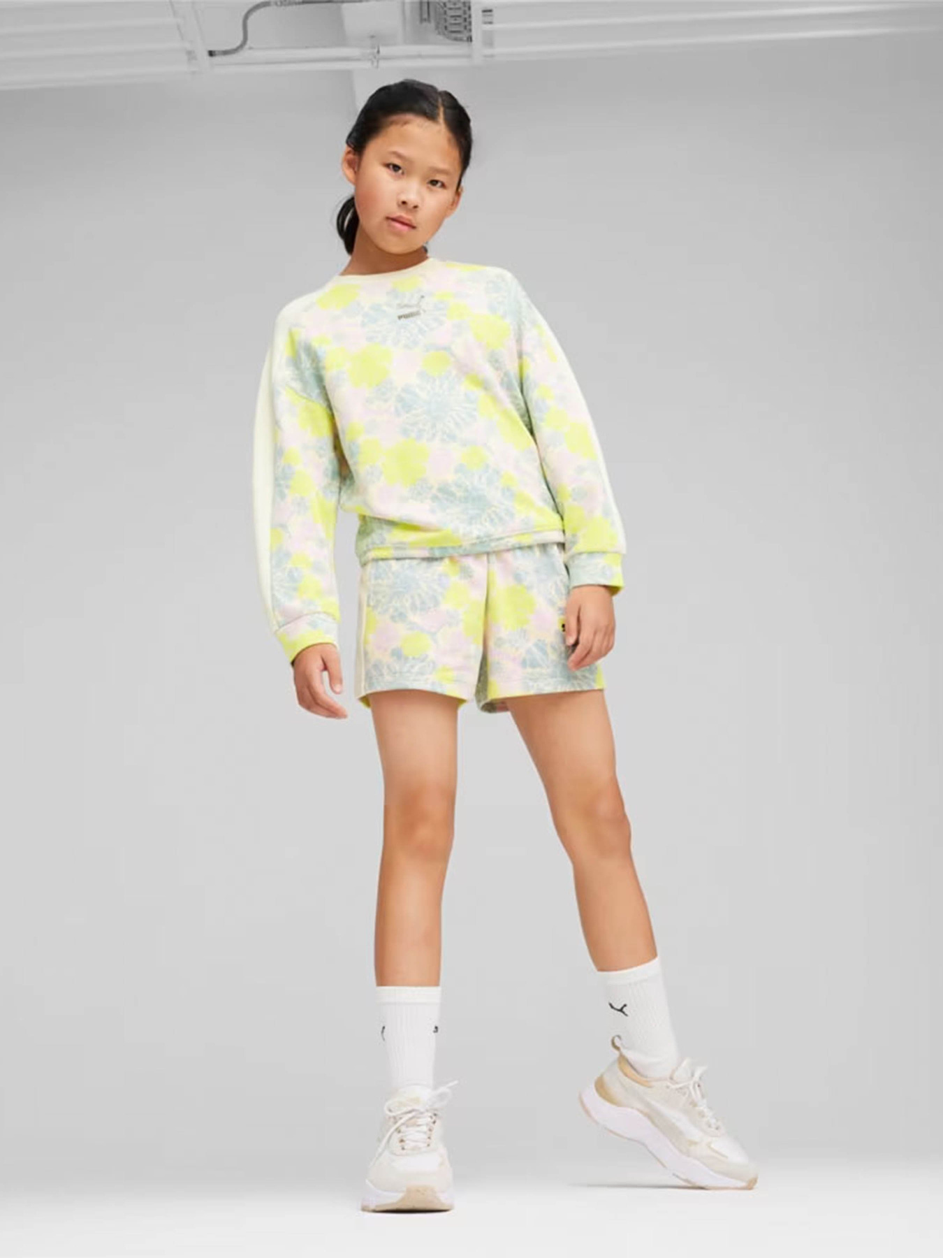 Шорты PUMA T7 SNFLR 7/8 модель 62506287 Шорты PUMA T7 SNFLR 7/8 модель 62506287 Фото