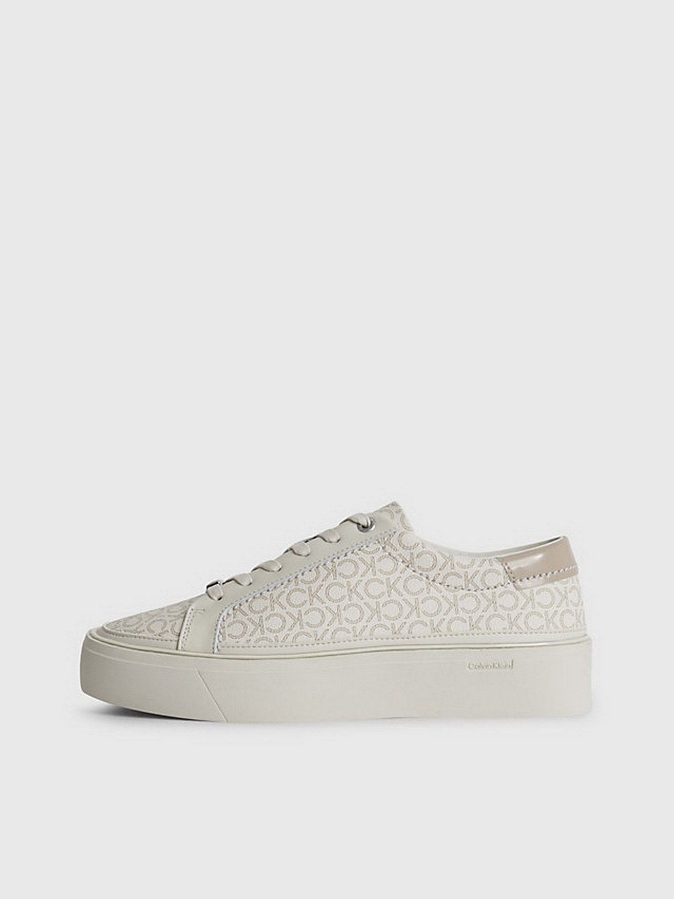 Кеди Calvin Klein Flatform Cupsole Lace Up - Mono модель HW0HW01420-0F7 Кеди Calvin Klein Flatform Cupsole Lace Up - Mono модель HW0HW01420-0F7 Фото