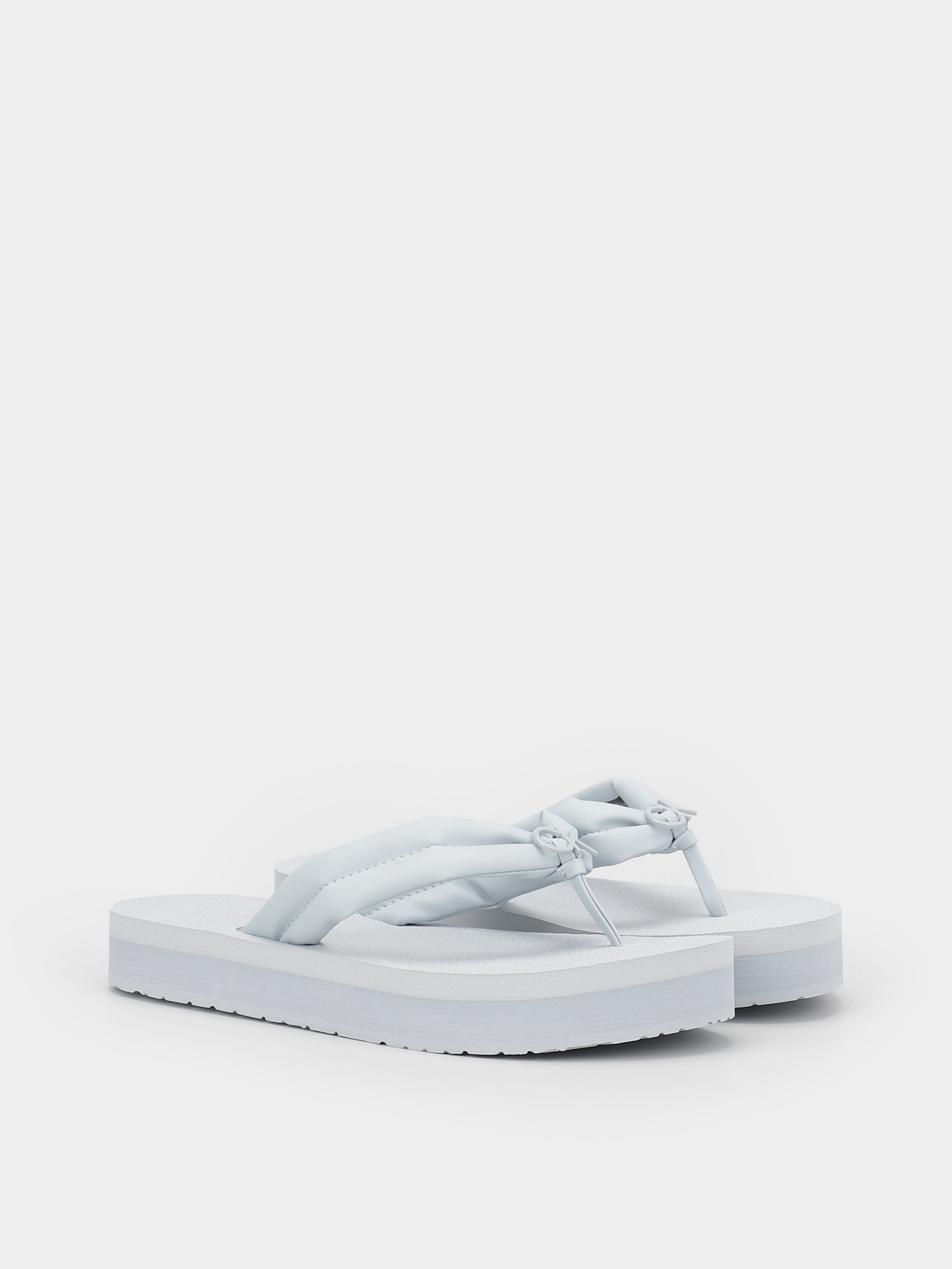 Шлёпанцы Calvin Klein Flatform Flip Flop W/Hw модель HW0HW01503-DYI Шлёпанцы Calvin Klein Flatform Flip Flop W/Hw модель HW0HW01503-DYI Фото