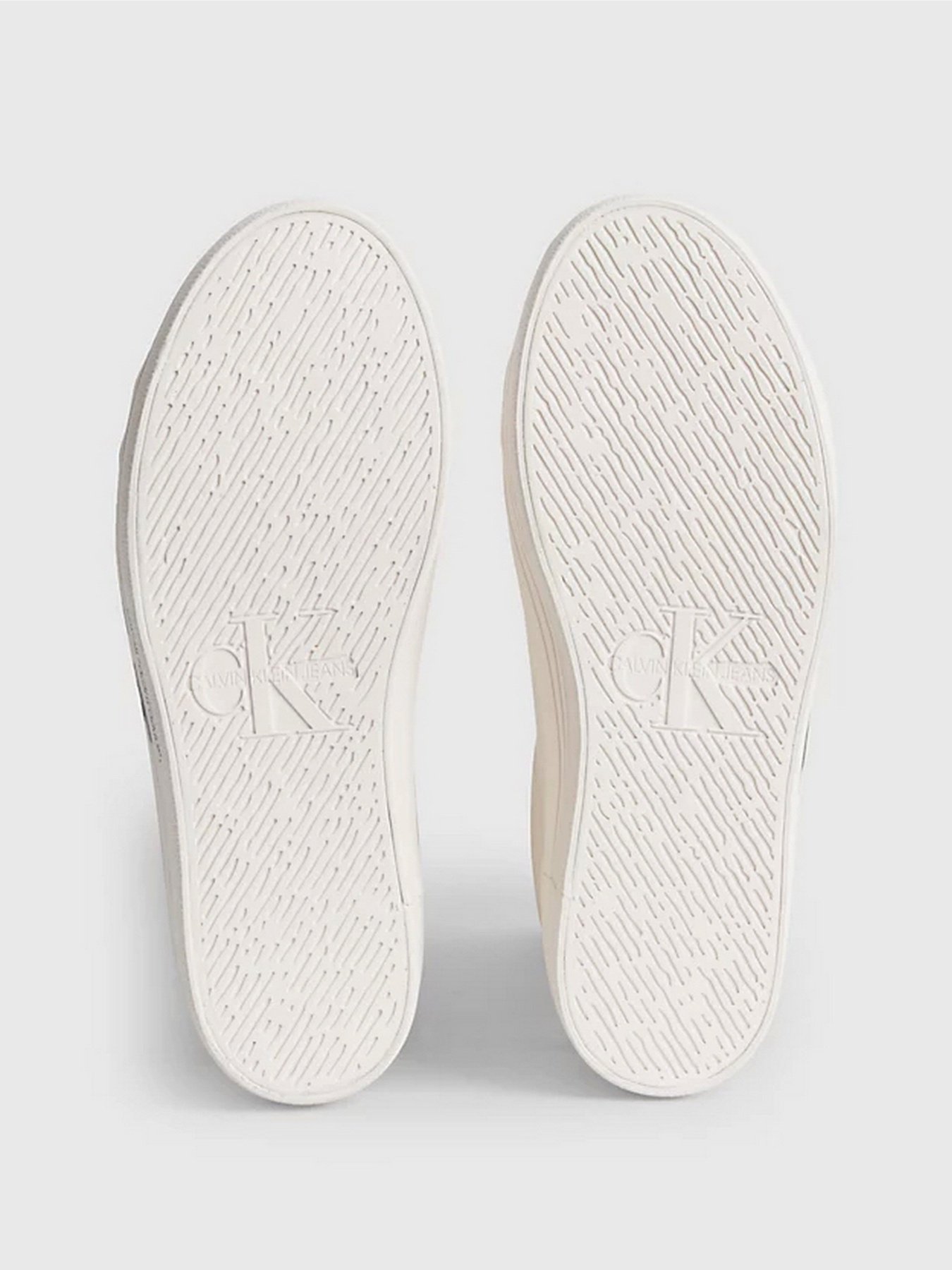 Кеды Calvin Klein модель YW0YW00908-0LB Кеды Calvin Klein модель YW0YW00908-0LB Фото