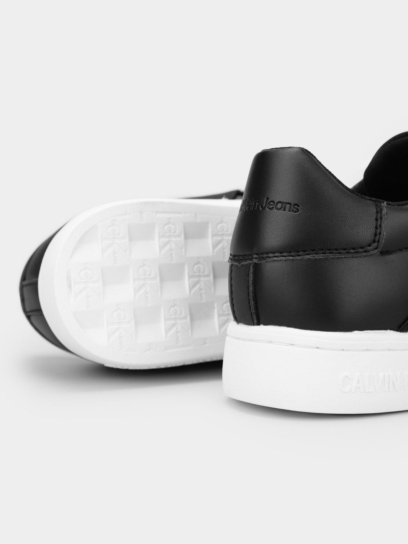 Кеди Calvin Klein модель YW0YW00911-BDS Фото