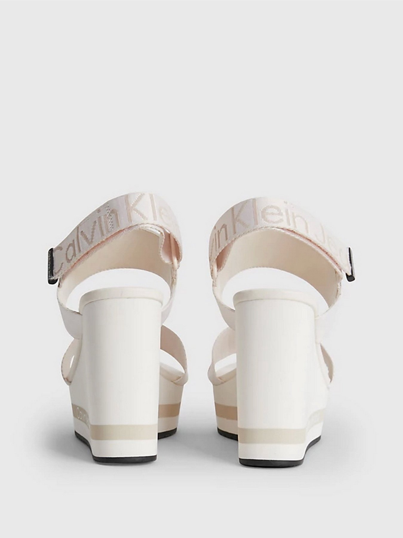 Босоножки Calvin Klein Wedge Sandal Webbing модель YW0YW00959-YBH Босоножки Calvin Klein Wedge Sandal Webbing модель YW0YW00959-YBH Фото