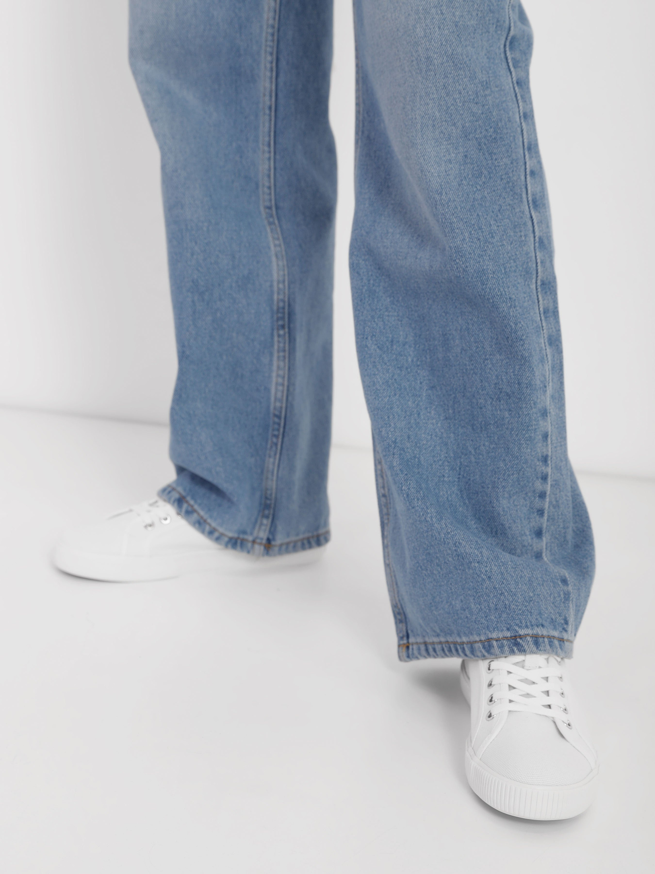 Кеди Calvin Klein Ess Vulc Low Vintage Wn модель YW0YW01029-YBR Кеди Calvin Klein Ess Vulc Low Vintage Wn модель YW0YW01029-YBR Фото