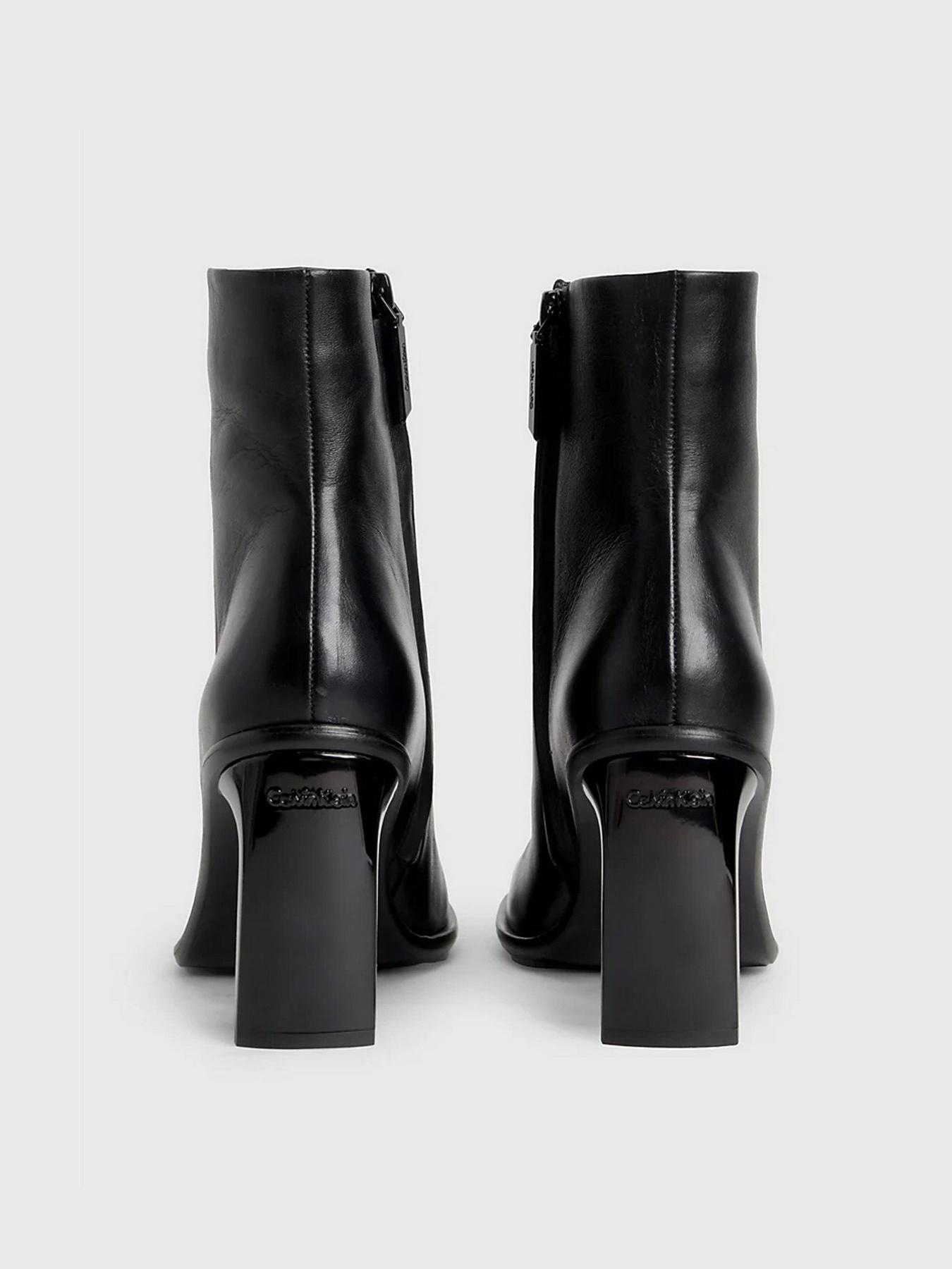 Ботинки и сапоги Calvin Klein Curved Stil 90Hh модель HW0HW01601-BEH Ботинки и сапоги Calvin Klein Curved Stil 90Hh модель HW0HW01601-BEH Фото