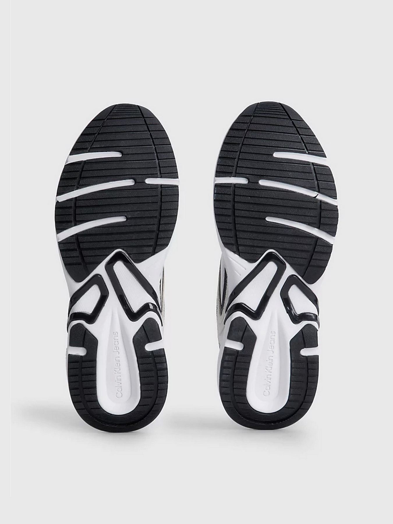 Кросівки Calvin Klein Retro Tennis Su-Mesh Wn модель YW0YW00891-0K5 Фото