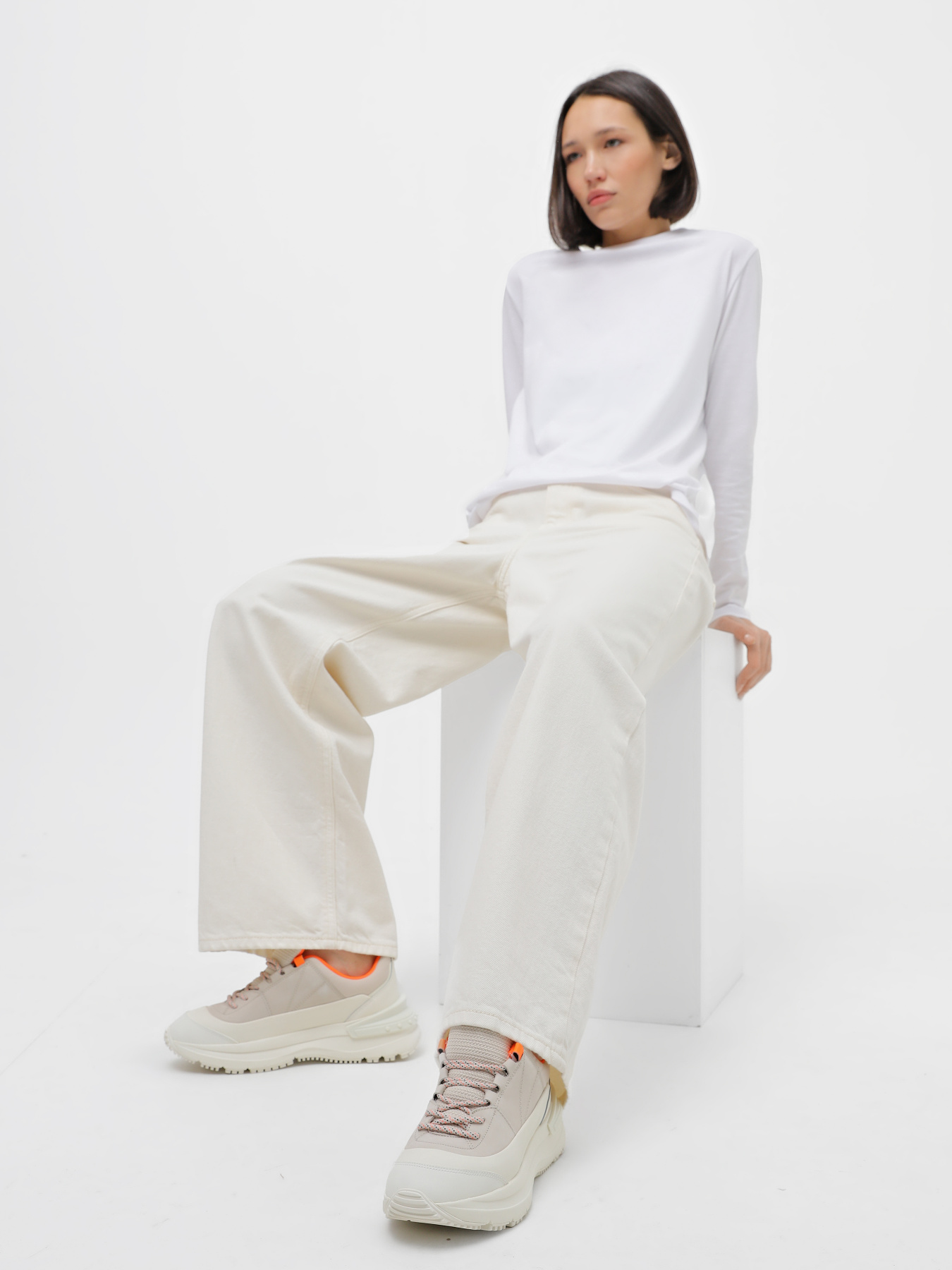 Кросівки Calvin Klein Chunky Runner Laceup модель YW0YW01048-ACF Кросівки Calvin Klein Chunky Runner Laceup модель YW0YW01048-ACF Фото