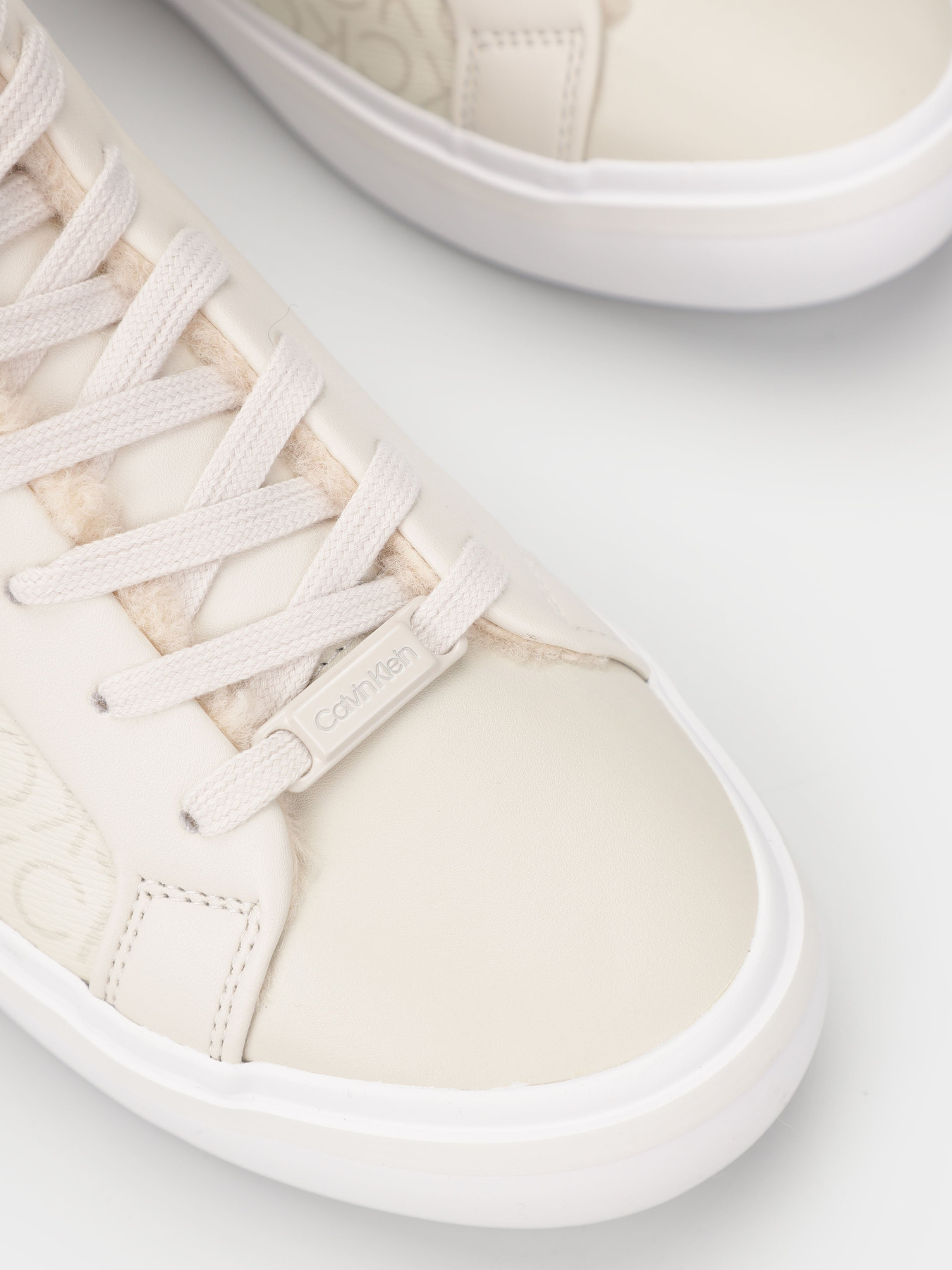 Кеды Calvin Klein Vulc High Top - Epi Mono Wl модель HW0HW01675-0LD Кеды Calvin Klein Vulc High Top - Epi Mono Wl модель HW0HW01675-0LD Фото