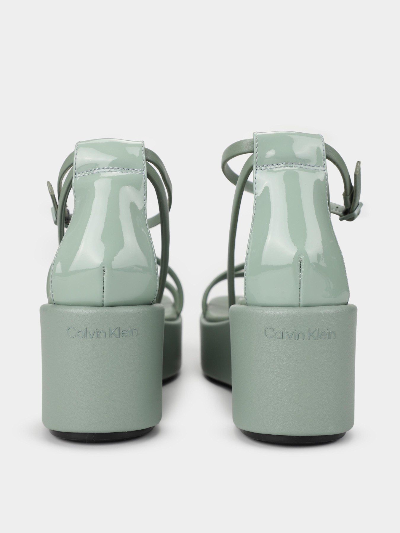Босоніжки Calvin Klein Wedge Sandal 30 Lth модель HW0HW01949-MSW Босоніжки Calvin Klein Wedge Sandal 30 Lth модель HW0HW01949-MSW Фото