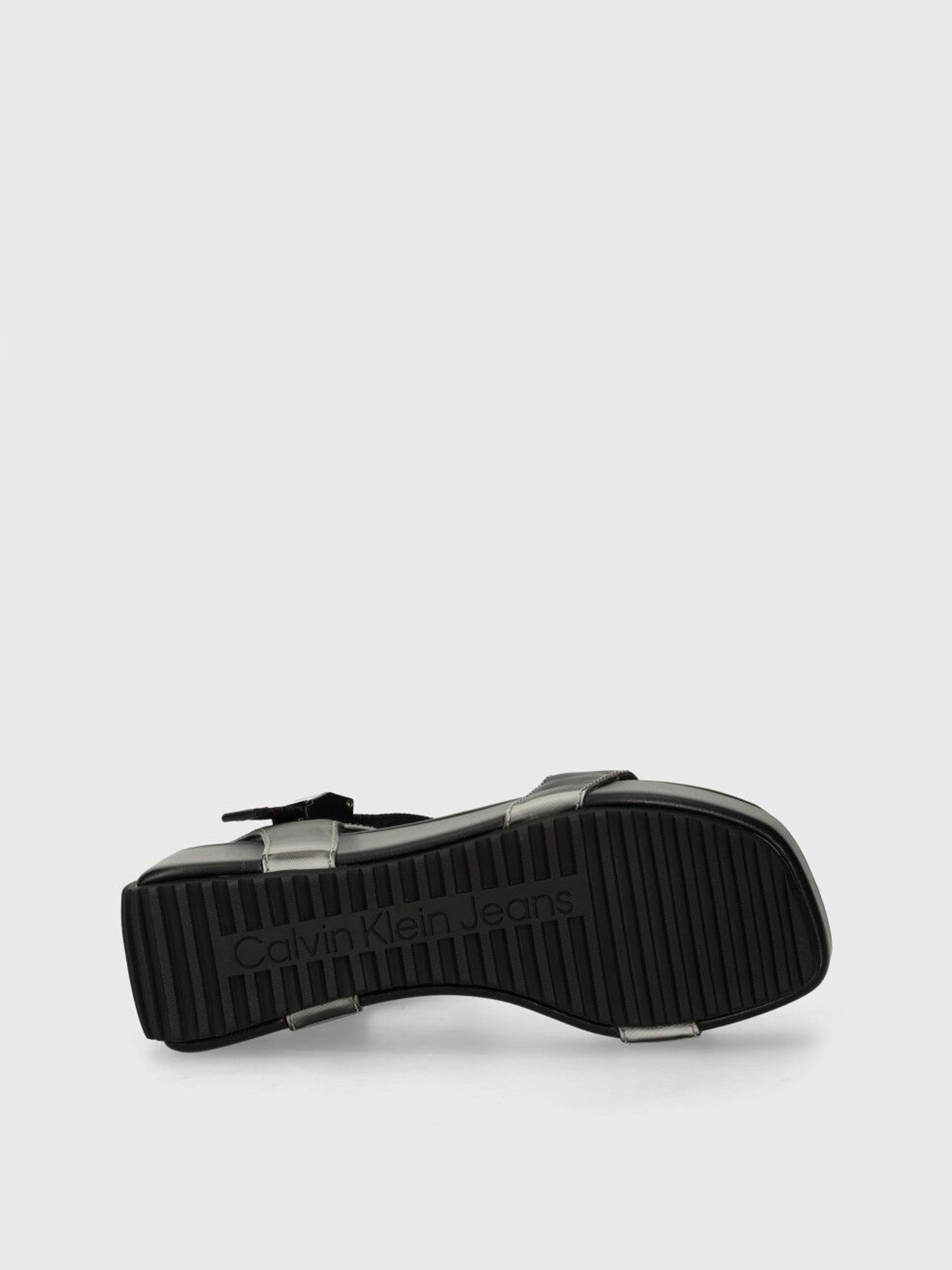 Сандалії Calvin Klein Wedge Block Sandal Metallic Dc модель YW0YW01366-0GN Фото