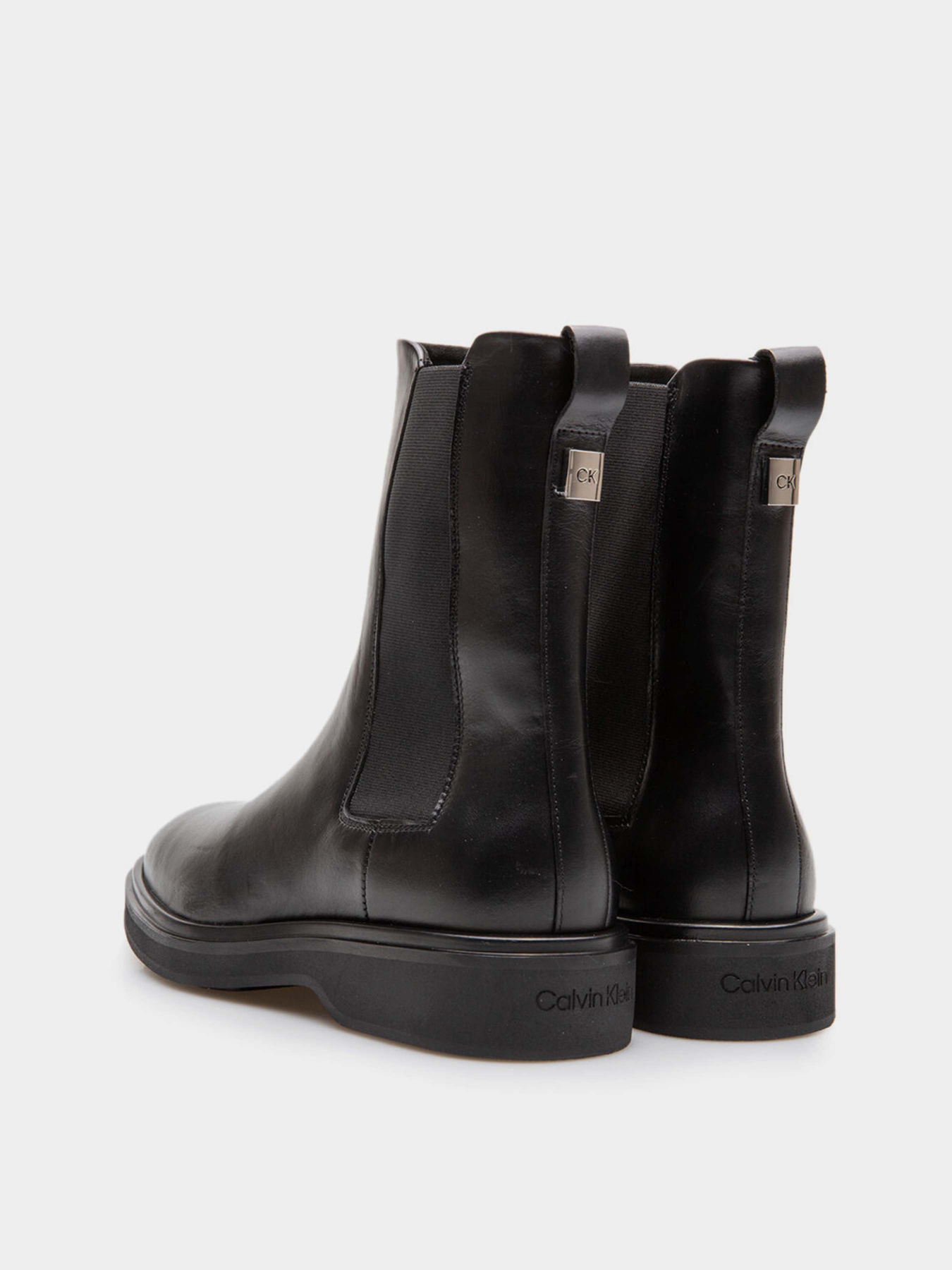 Ботинки и сапоги Calvin Klein Leather Chelsea модель HW0HW02180-BEH Ботинки и сапоги Calvin Klein Leather Chelsea модель HW0HW02180-BEH Фото