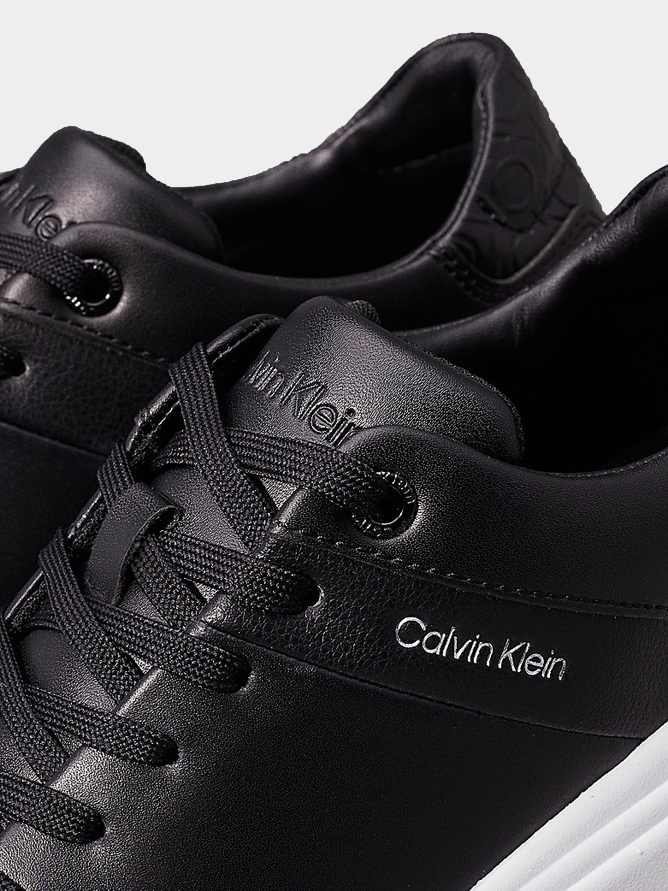 Кроссовки Calvin Klein Cupsole Lace Up Mono Mix модель HW0HW02218-BEH Фото