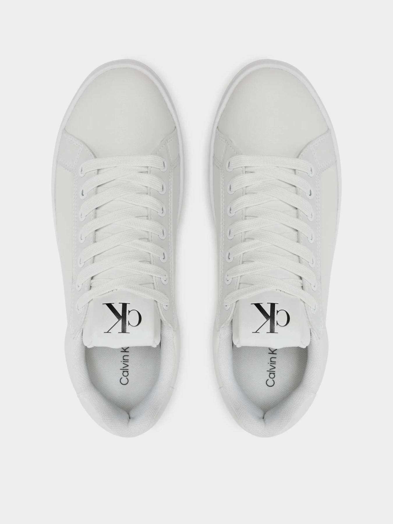 Кросівки Calvin Klein Bold Platf Low Oh Mg Lth модель YW0YW01589-0K4 Кросівки Calvin Klein Bold Platf Low Oh Mg Lth модель YW0YW01589-0K4 Фото