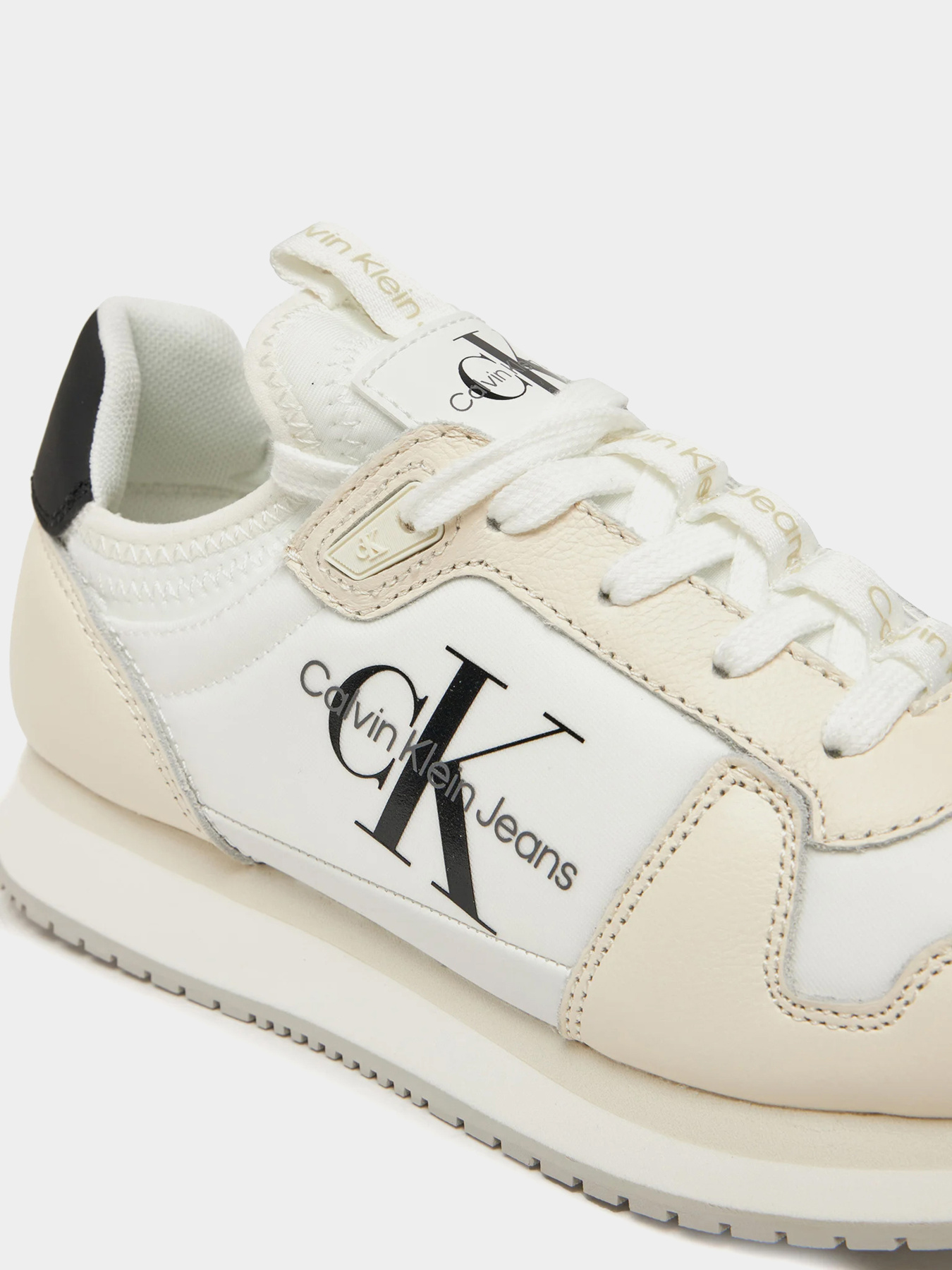 Кросівки Calvin Klein модель YW0YW01616-01W Фото