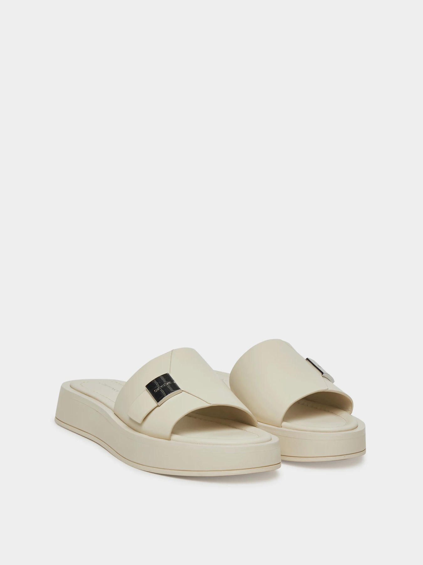 Шльопанці Calvin Klein модель HW0HW02368-AEO Шльопанці Calvin Klein модель HW0HW02368-AEO Фото