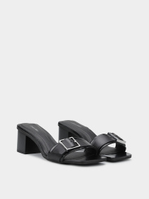 Шльопанці Calvin Klein модель HW0HW02478-BEH Фото