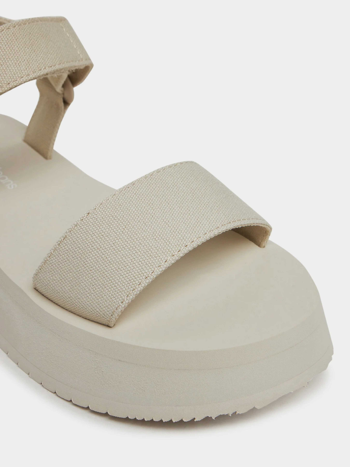 Сандалії Calvin Klein модель YW0YW01693-AEO Сандалії Calvin Klein модель YW0YW01693-AEO Фото