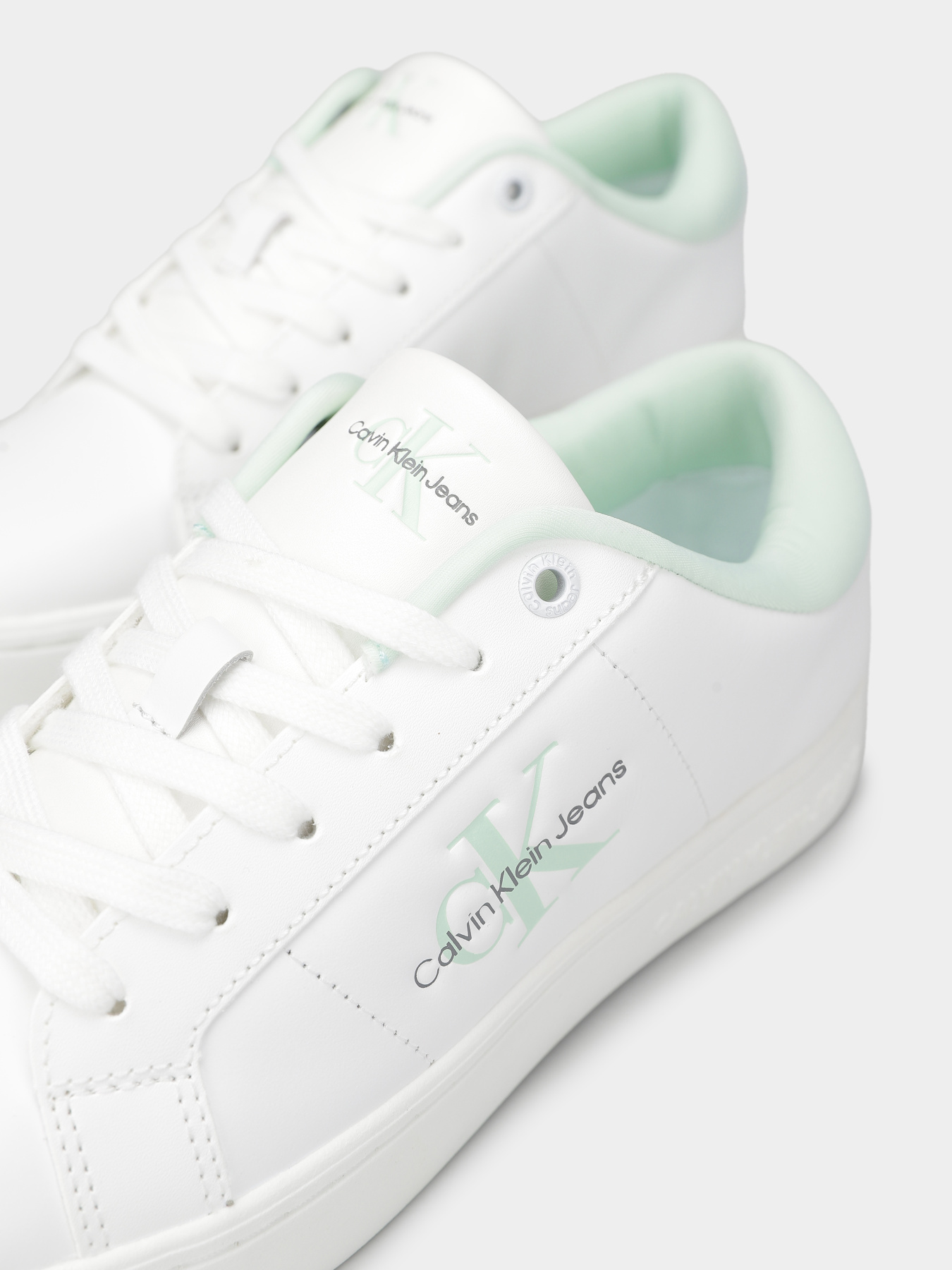 Кеди Calvin Klein модель YW0YW01444-CHJ Кеди Calvin Klein модель YW0YW01444-CHJ Фото